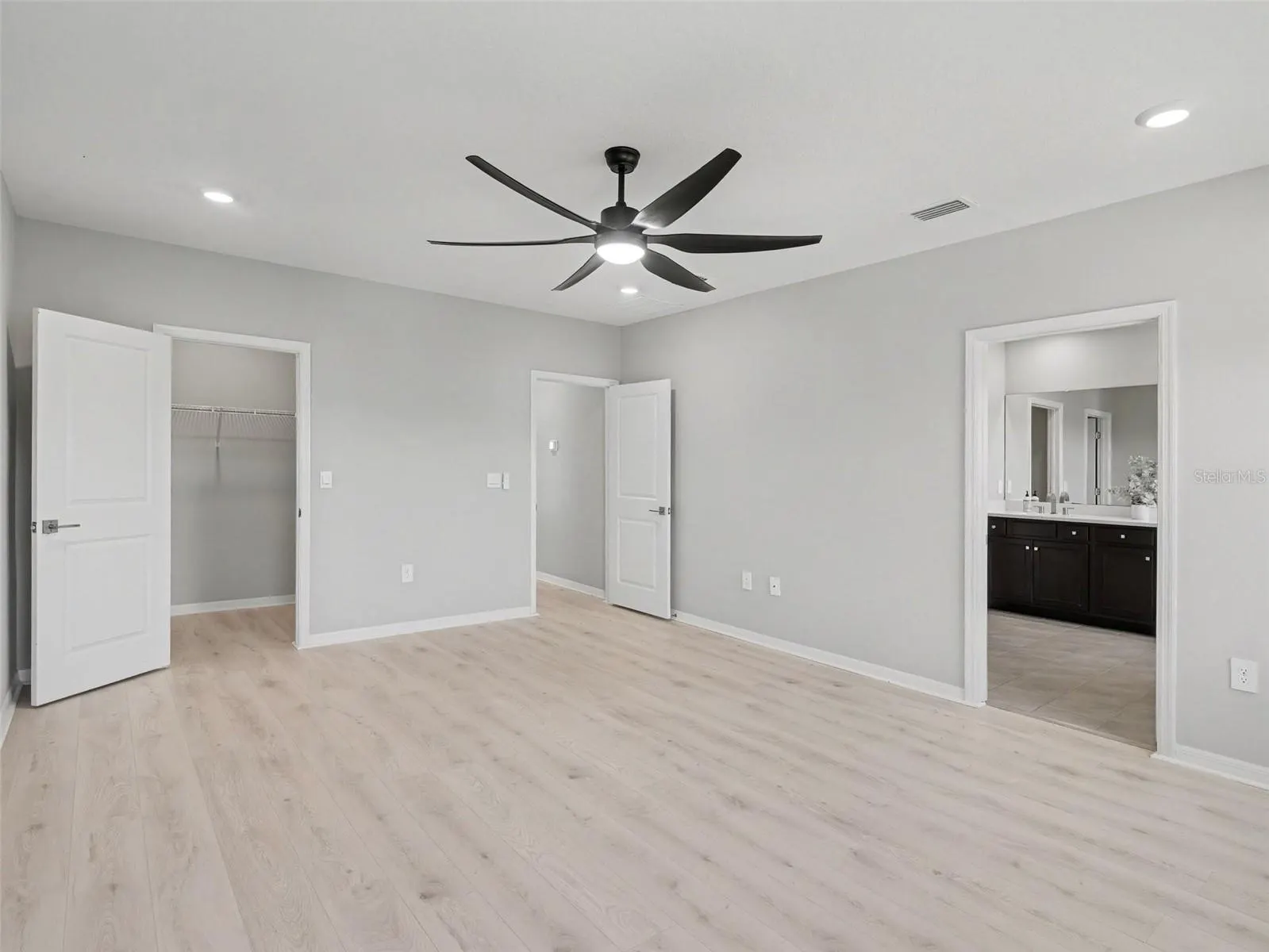 5731 WOODLAND SAGE DR