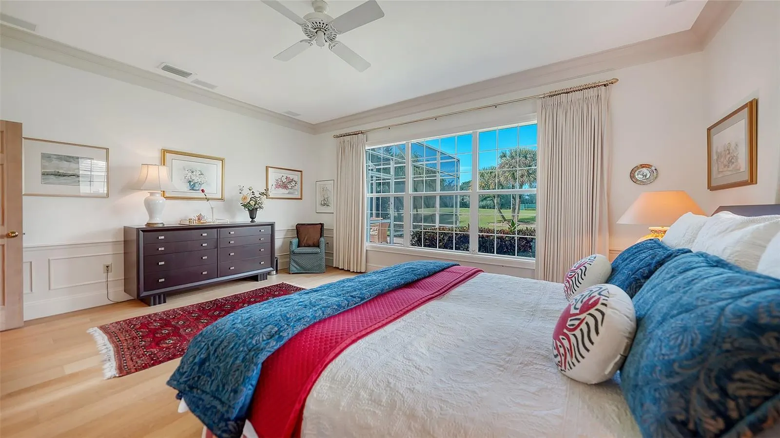 227 SAINT JAMES PARK