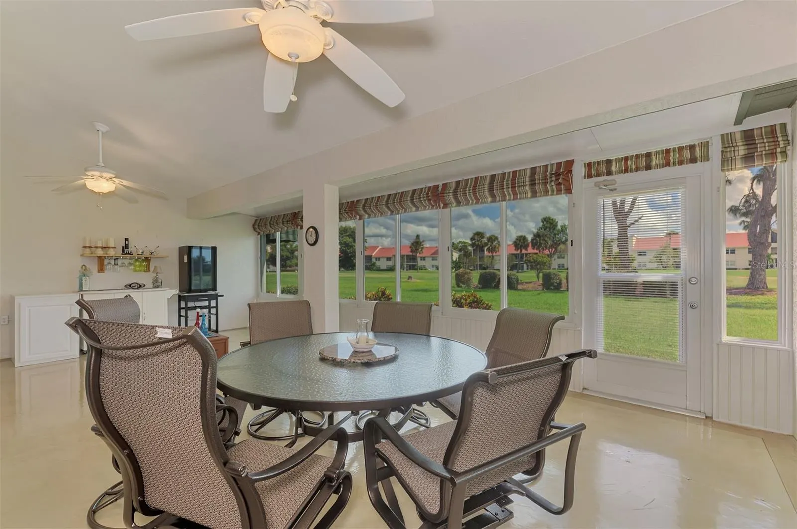 748 CONNEMARA CT