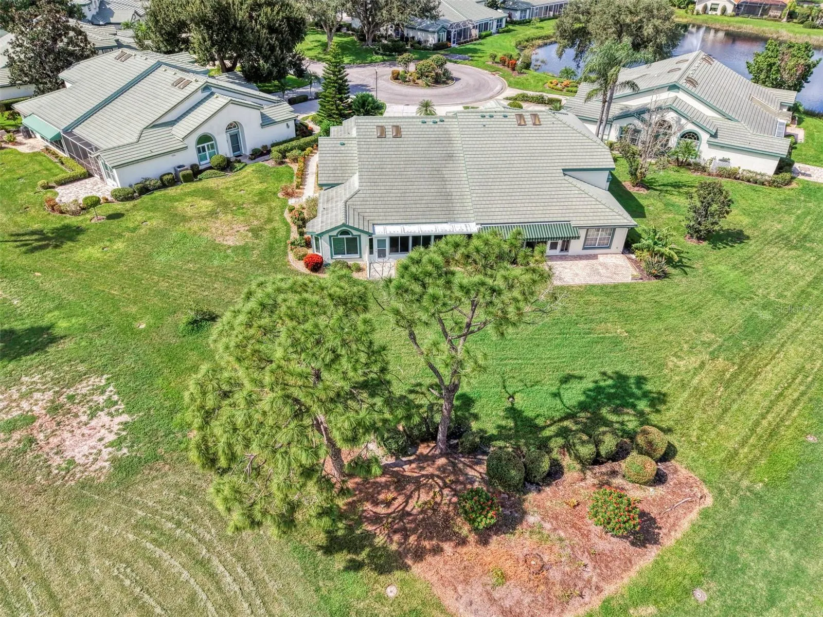 748 CONNEMARA CT
