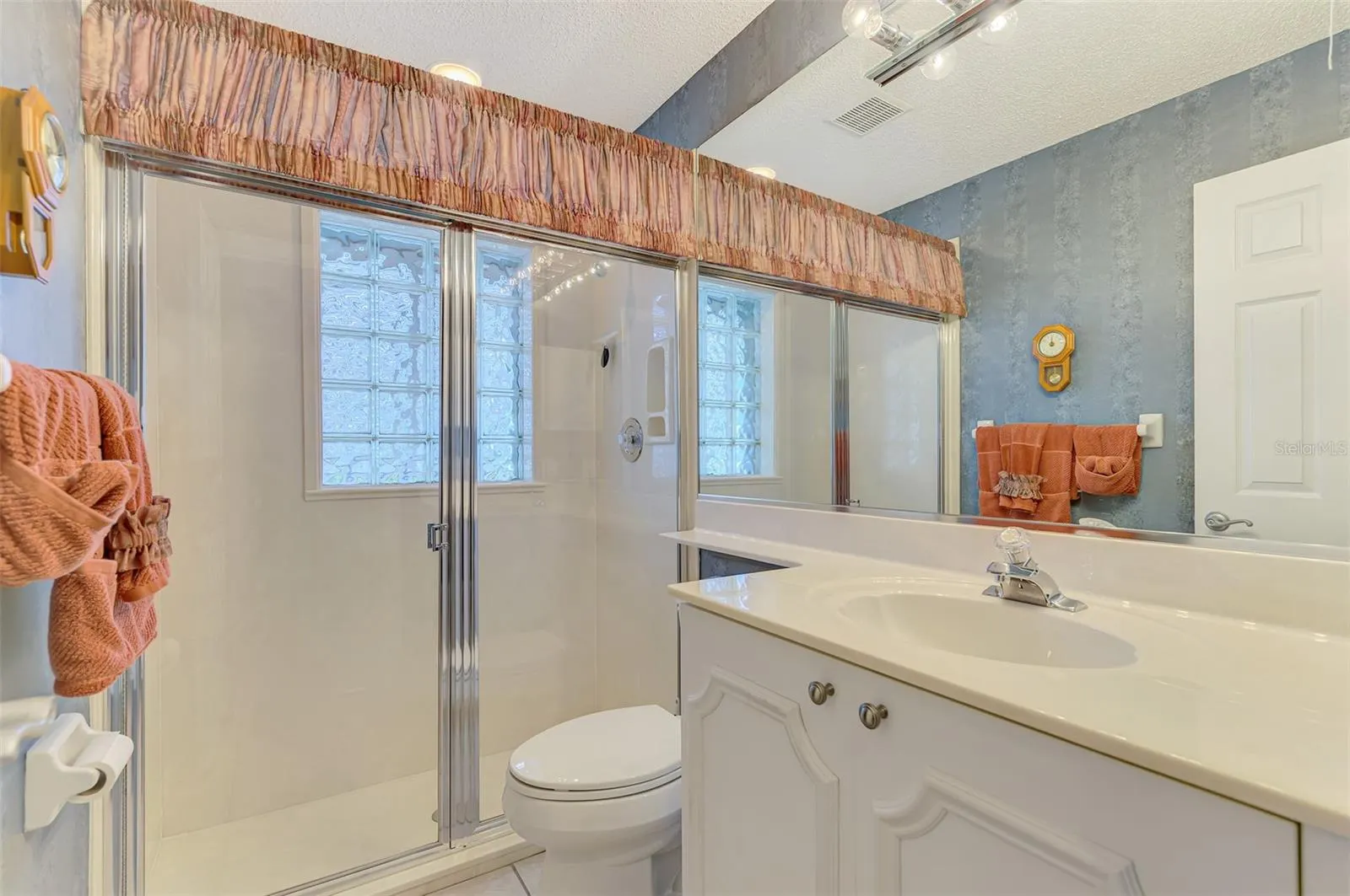 748 CONNEMARA CT