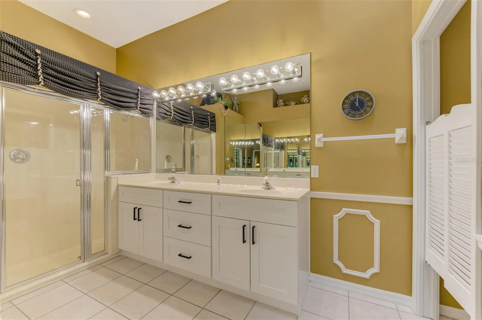 748 CONNEMARA CT