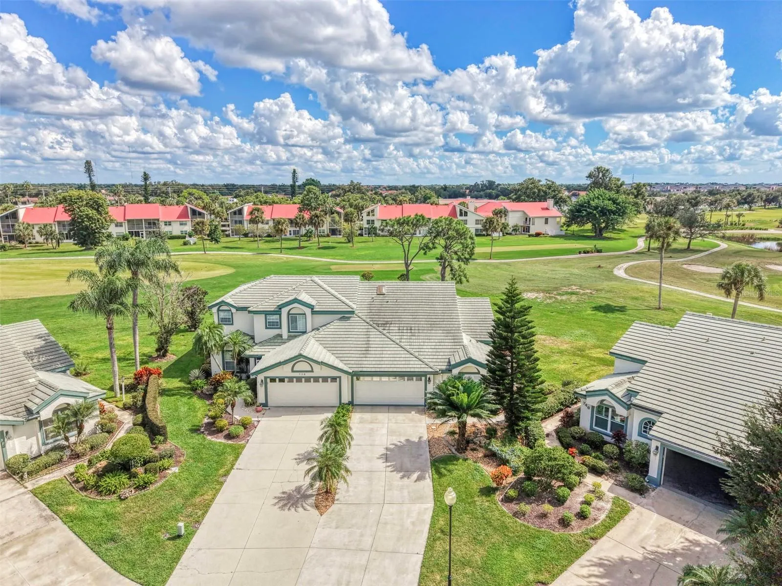 748 CONNEMARA CT