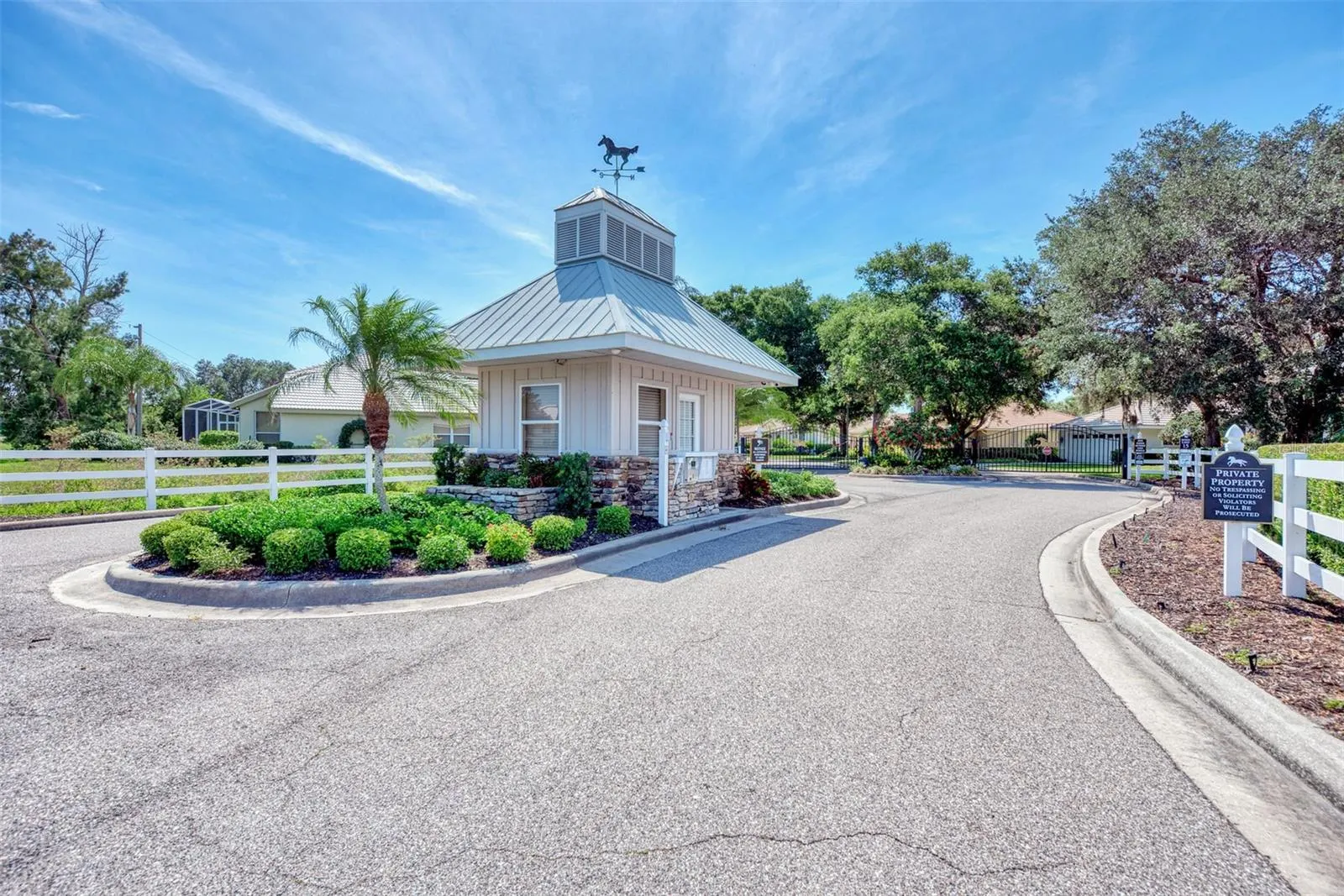 748 CONNEMARA CT