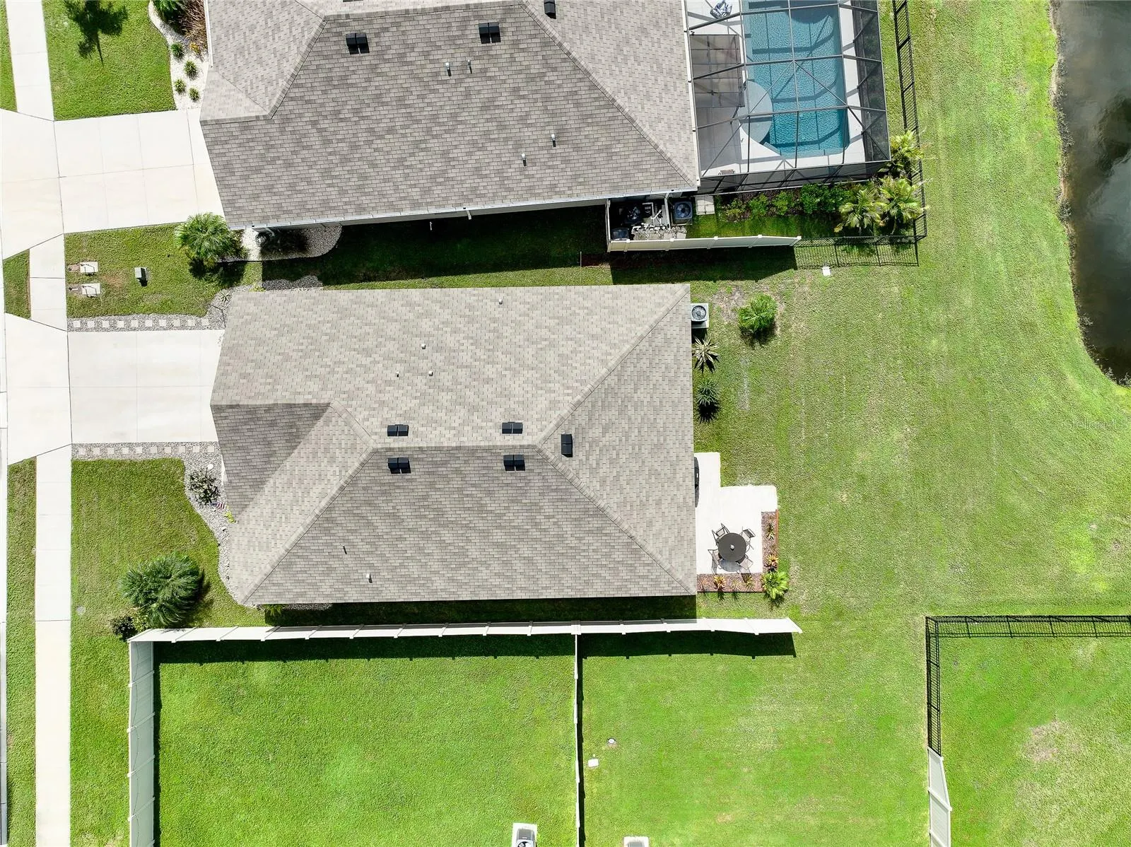 5531 FLAGSTONE TRL