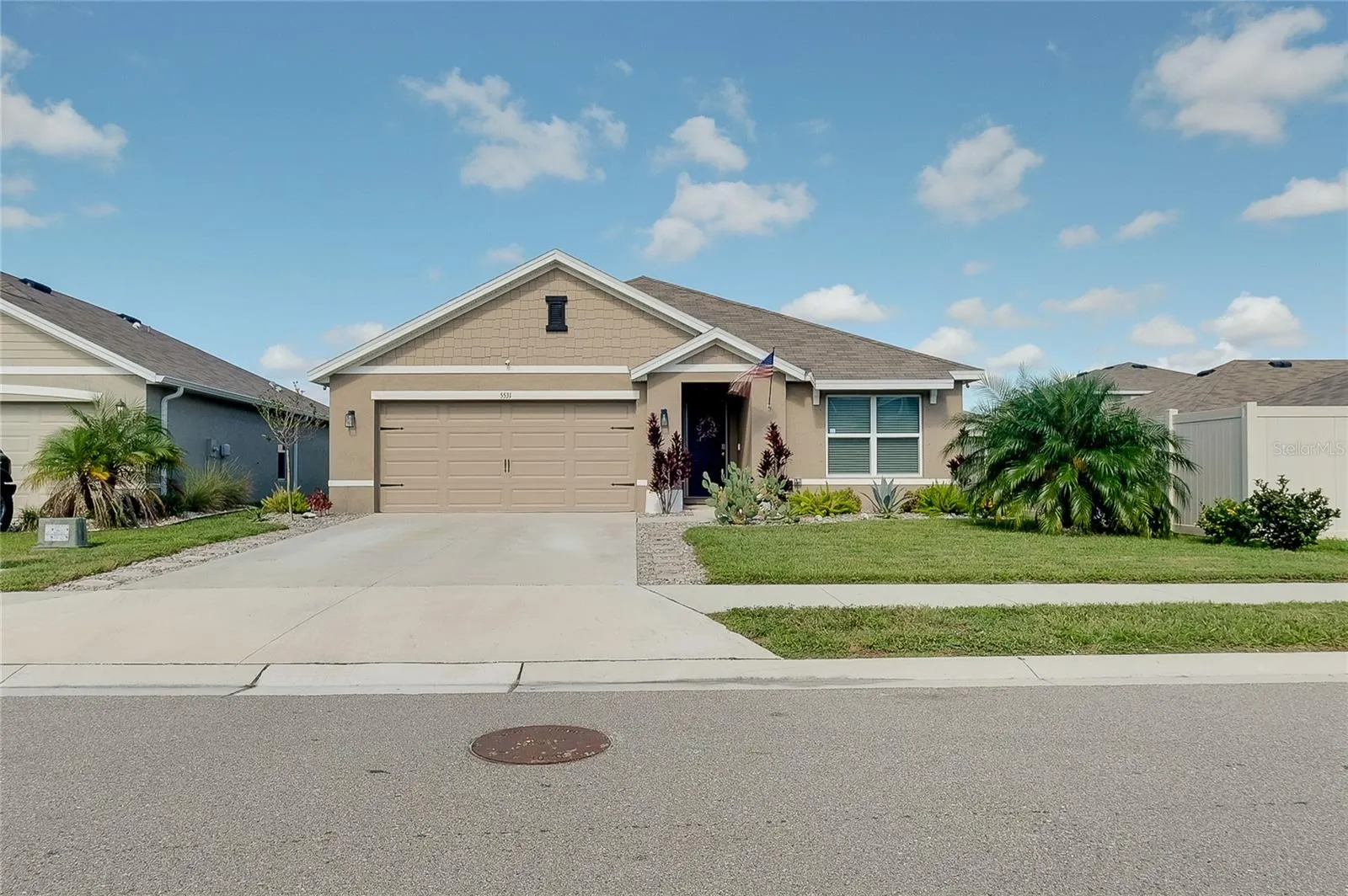 5531 FLAGSTONE TRL