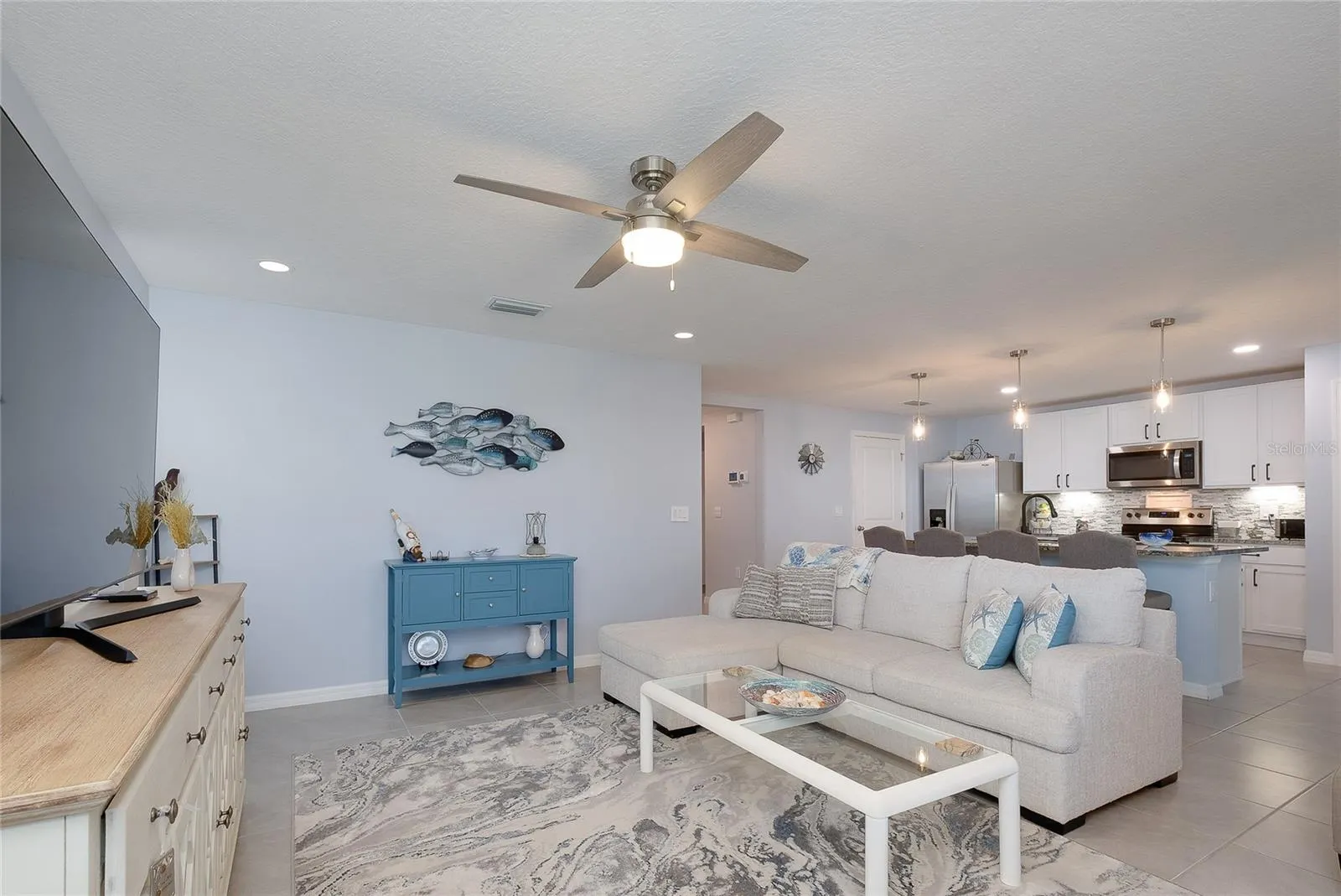 5531 FLAGSTONE TRL