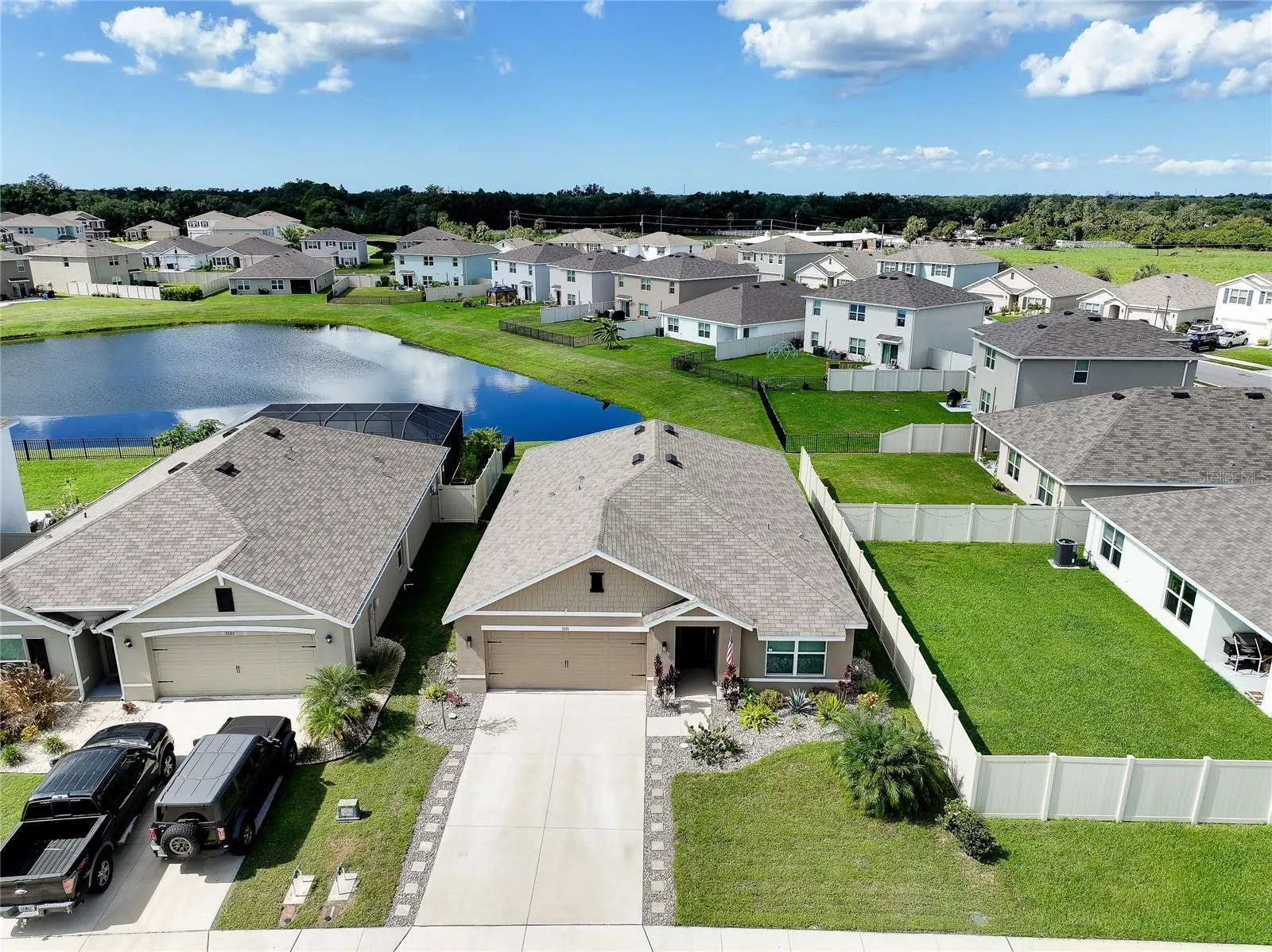 5531 FLAGSTONE TRL
