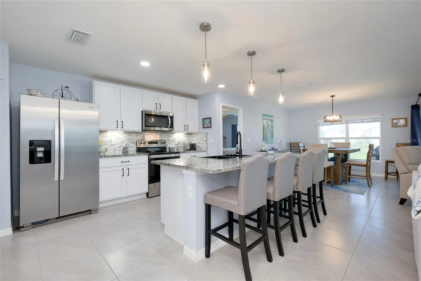 5531 FLAGSTONE TRL