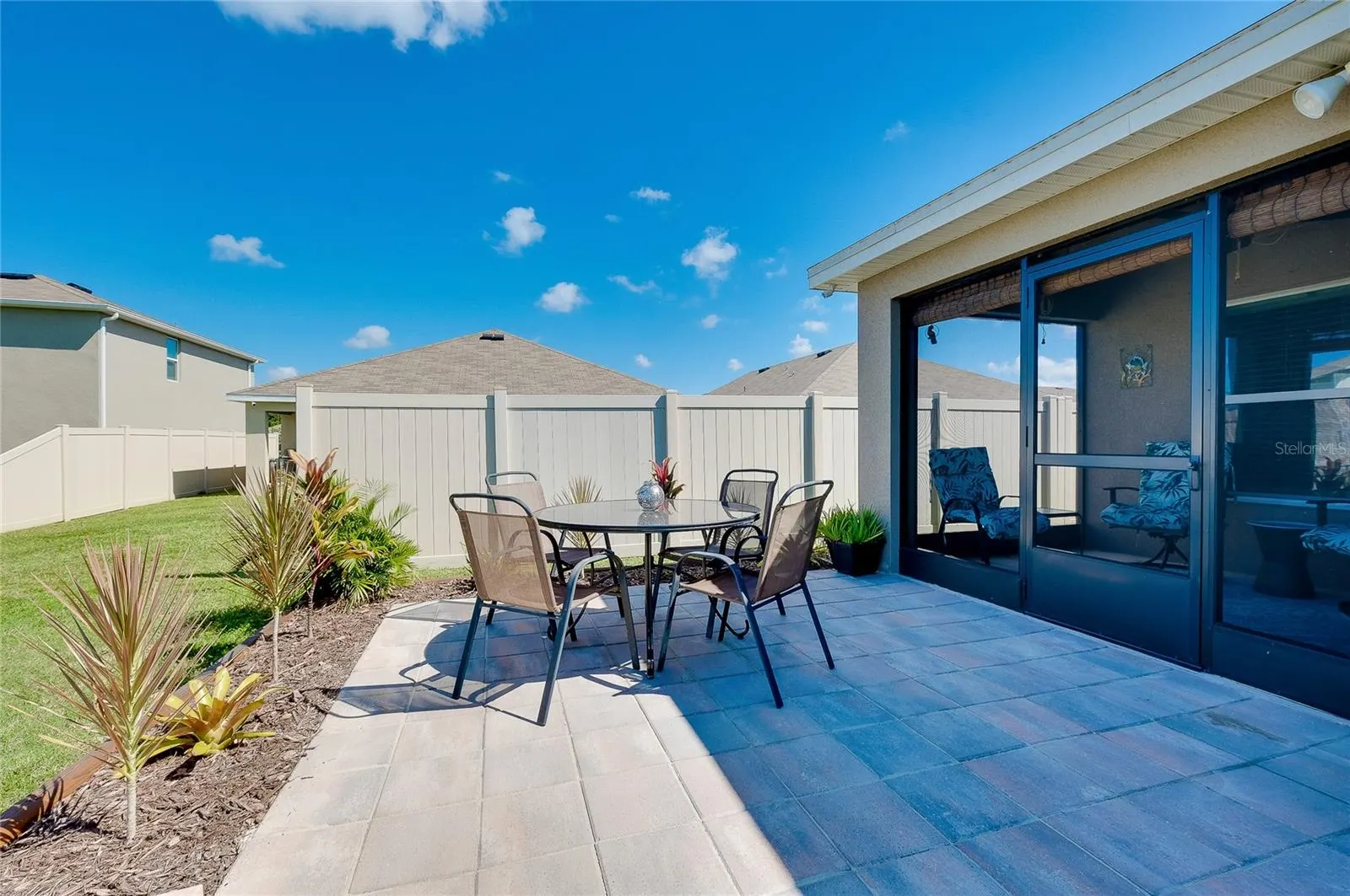 5531 FLAGSTONE TRL