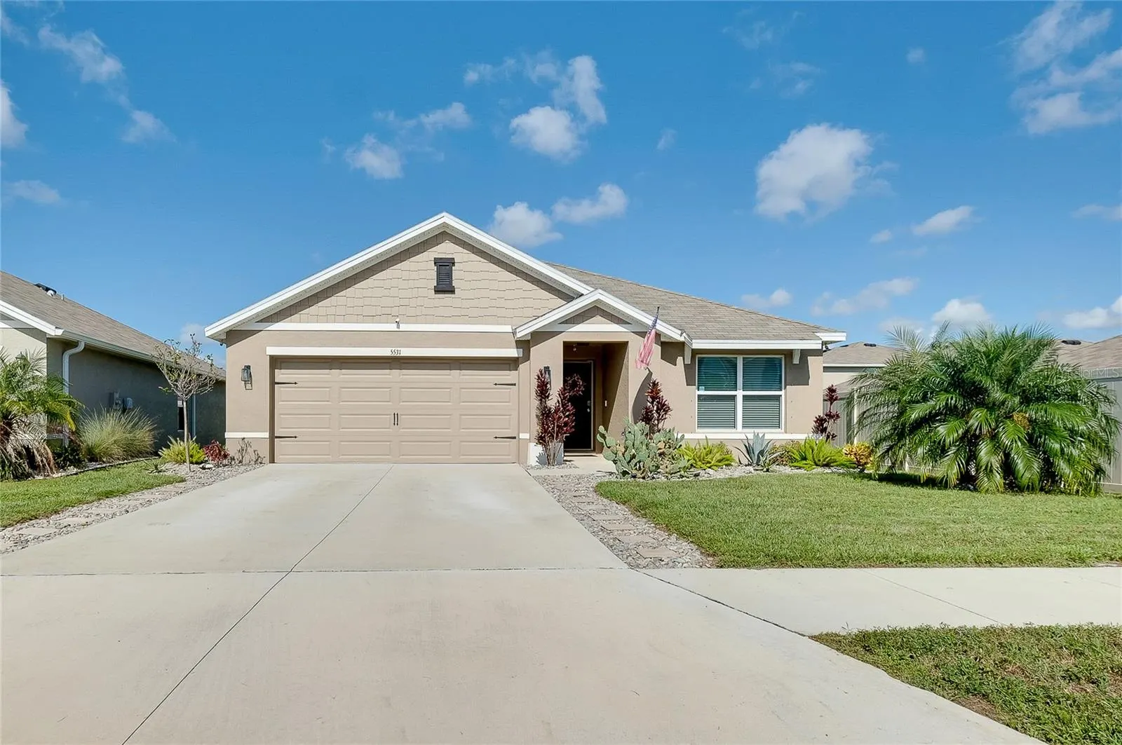 5531 FLAGSTONE TRL