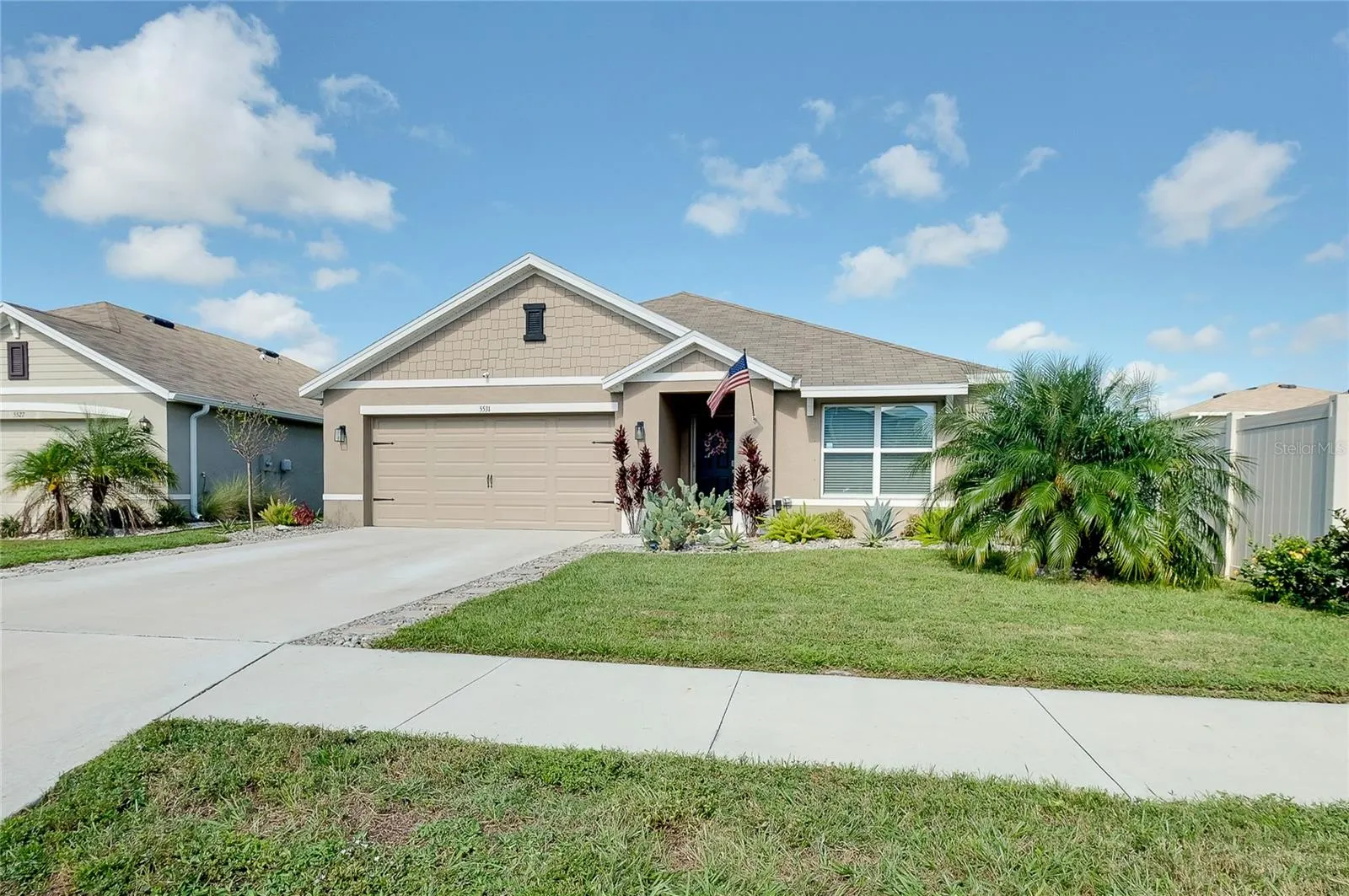 5531 FLAGSTONE TRL