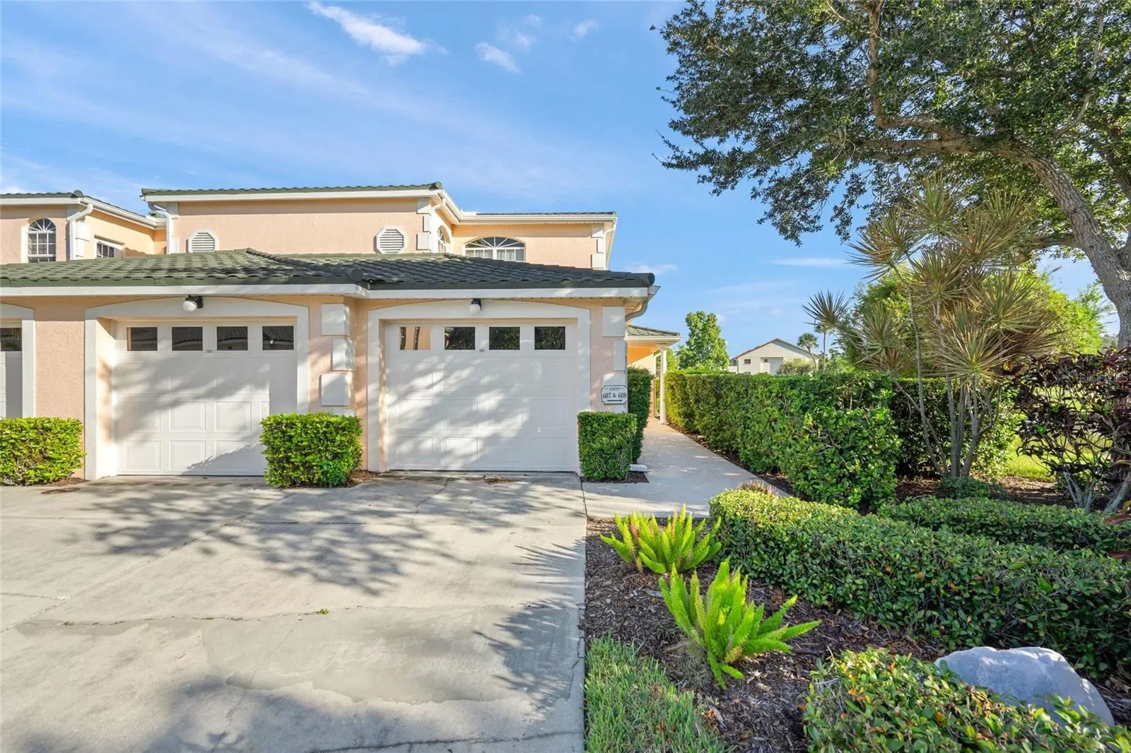 607 GONDOLA PARK DR #607 #607