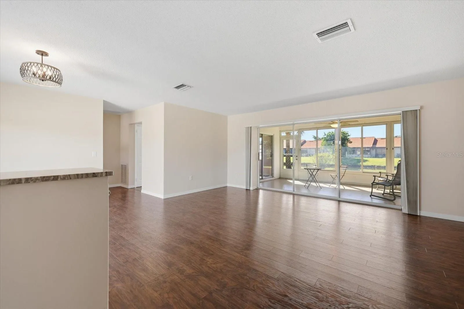 832 S GONDOLA DR