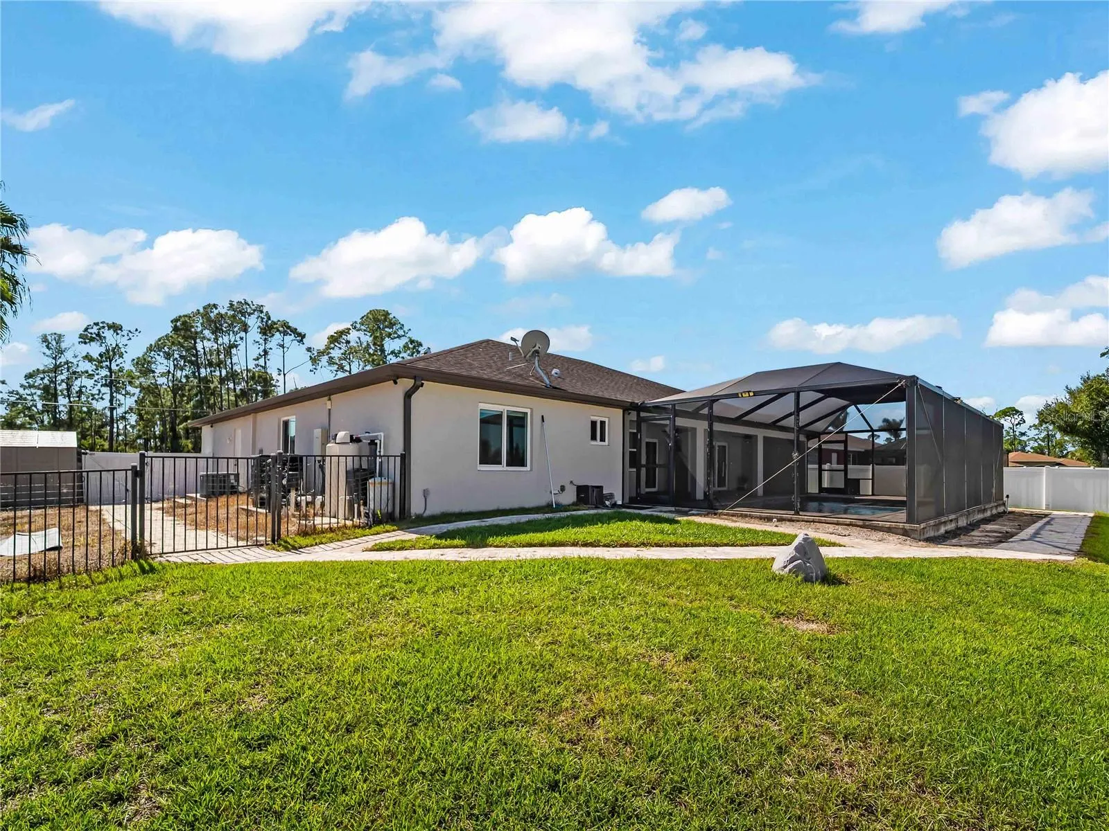 5271 CROMEY RD