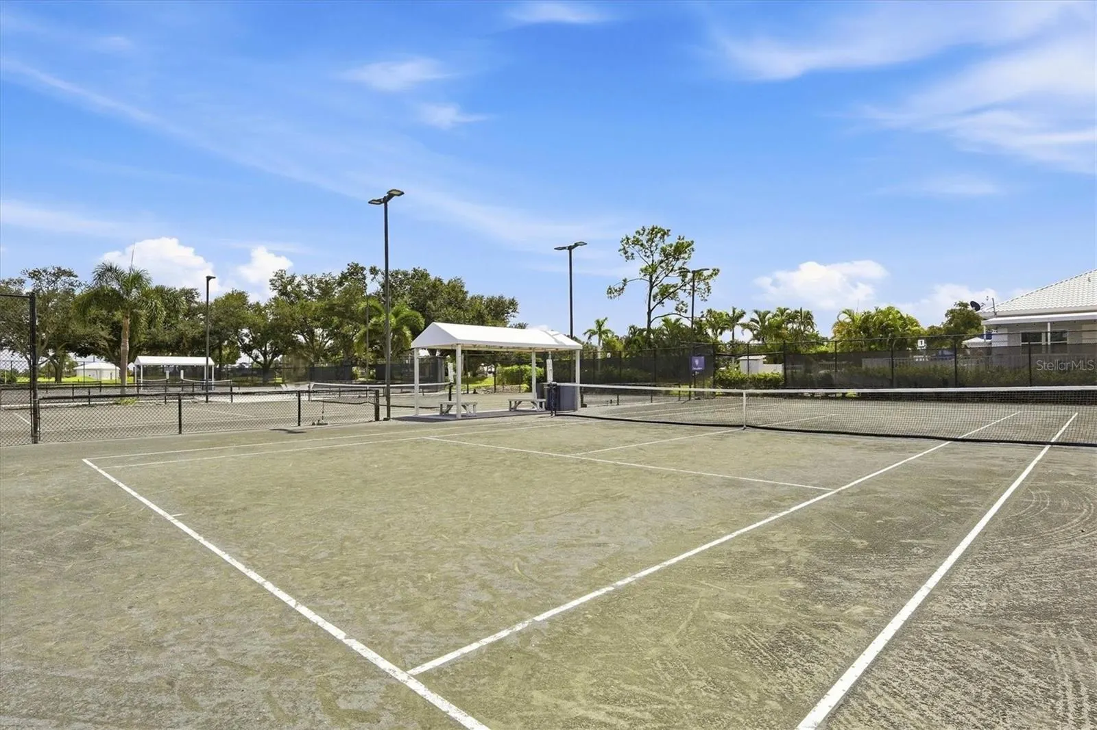 572 CLUBSIDE CIR #34 #34