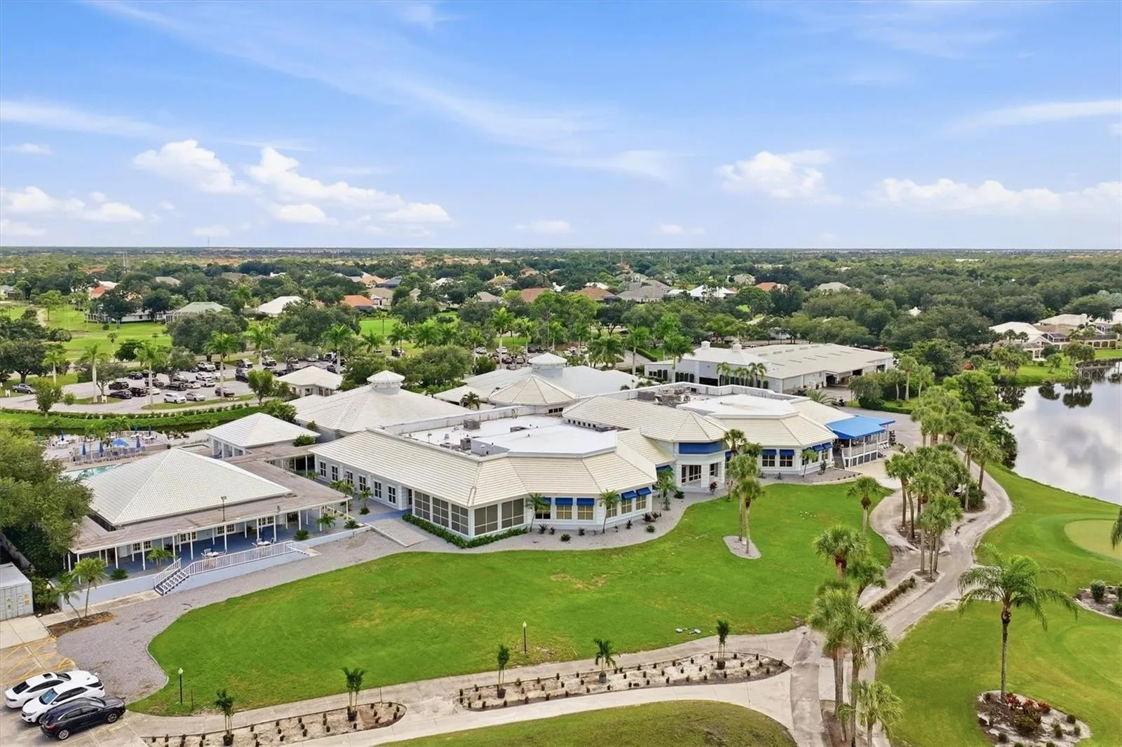 572 CLUBSIDE CIR #34 #34