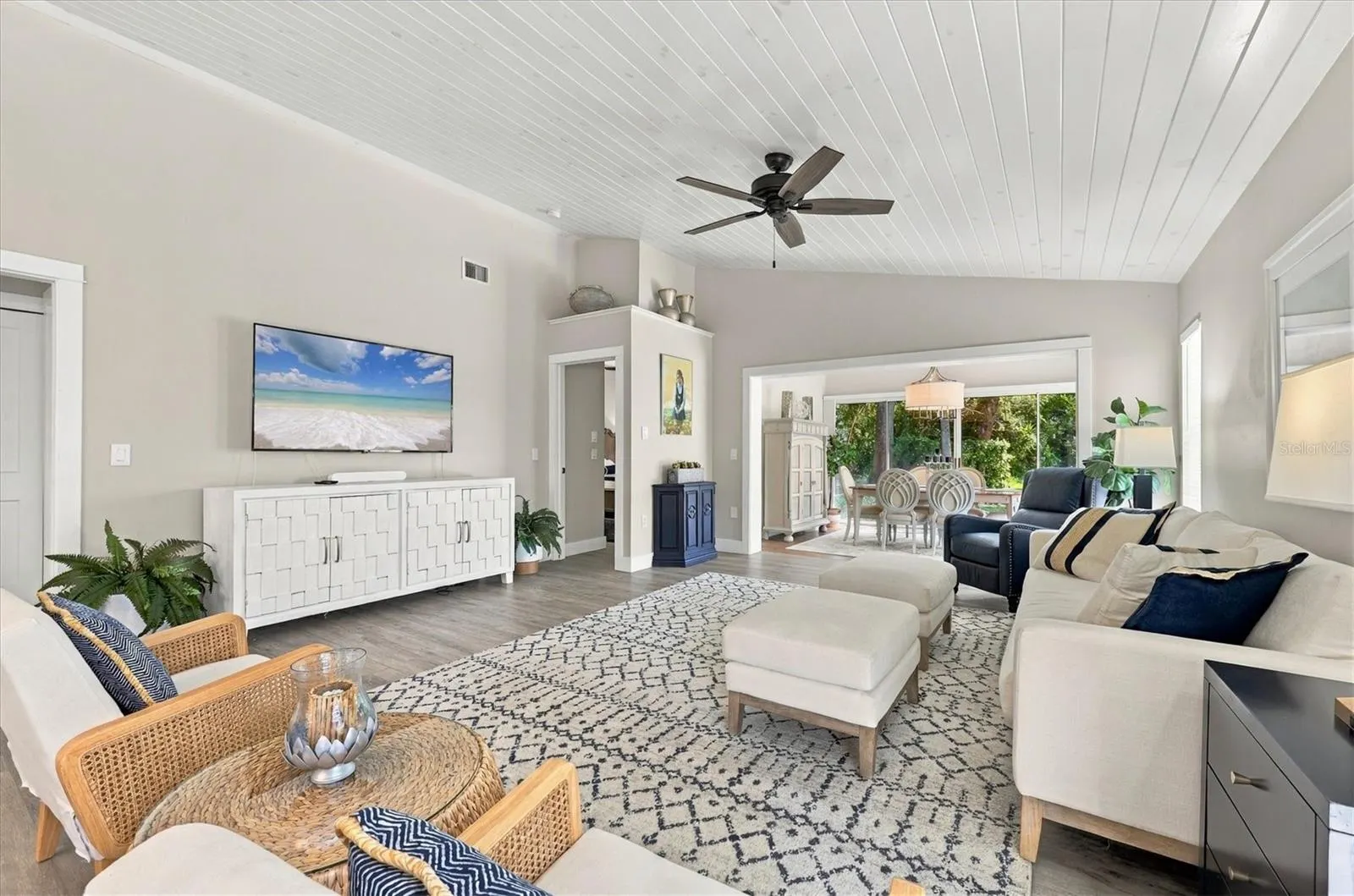 572 CLUBSIDE CIR #34 #34