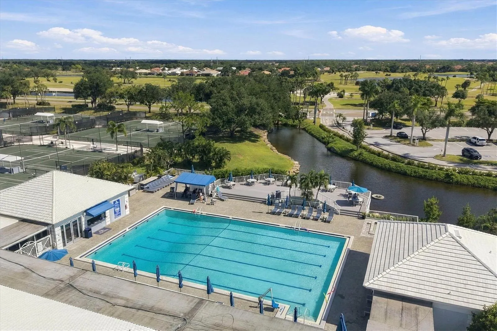 572 CLUBSIDE CIR #34 #34