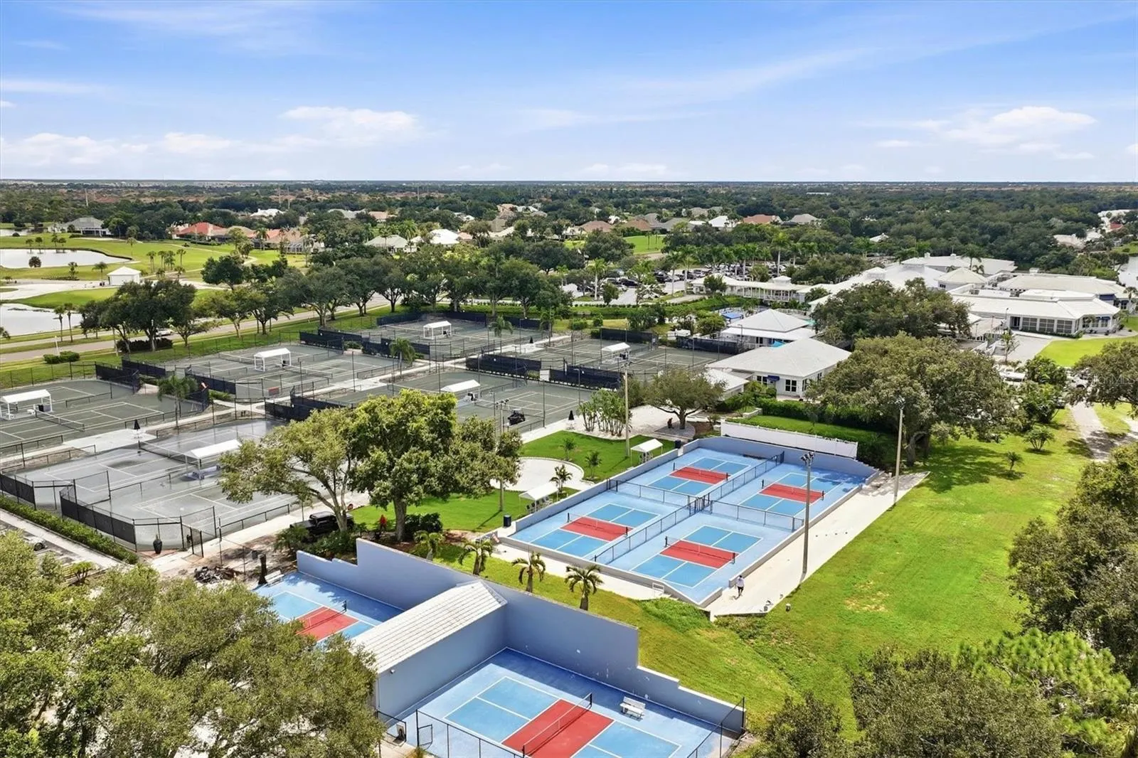 572 CLUBSIDE CIR #34 #34