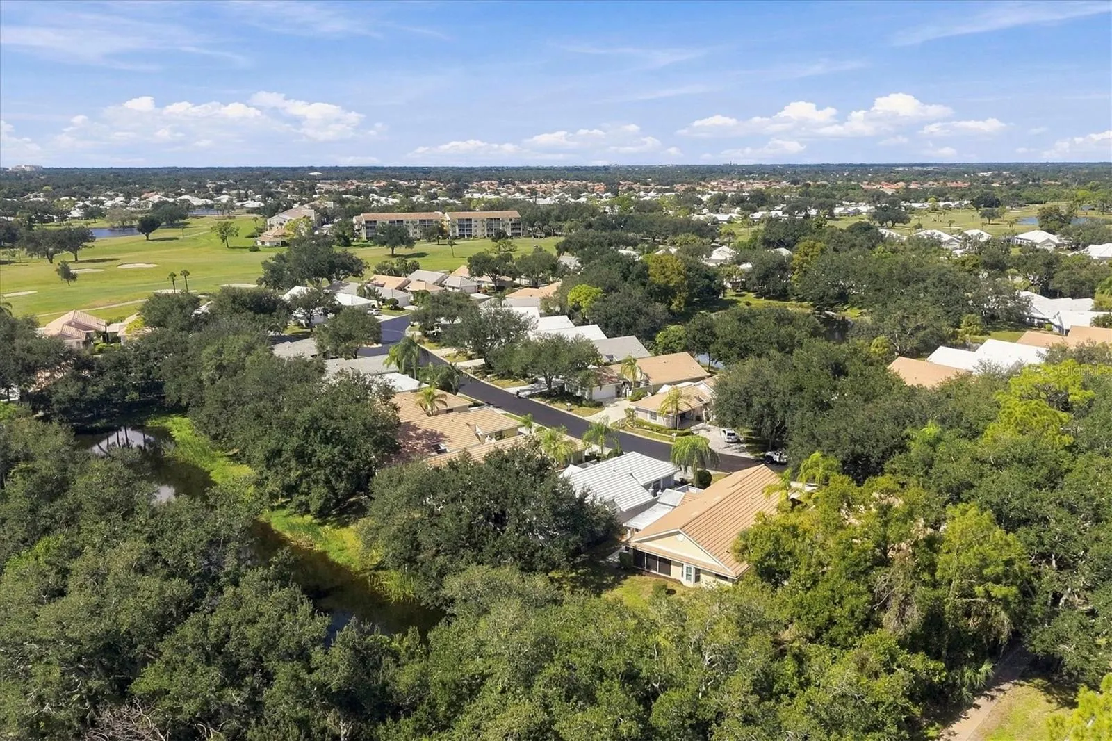572 CLUBSIDE CIR #34 #34