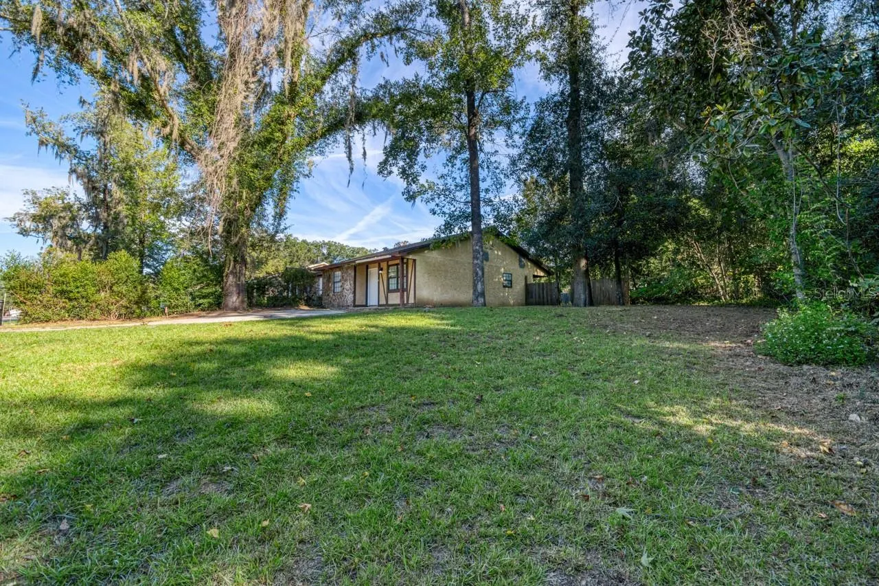 3811 STEWART WAY