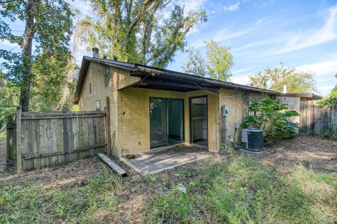 3811 STEWART WAY