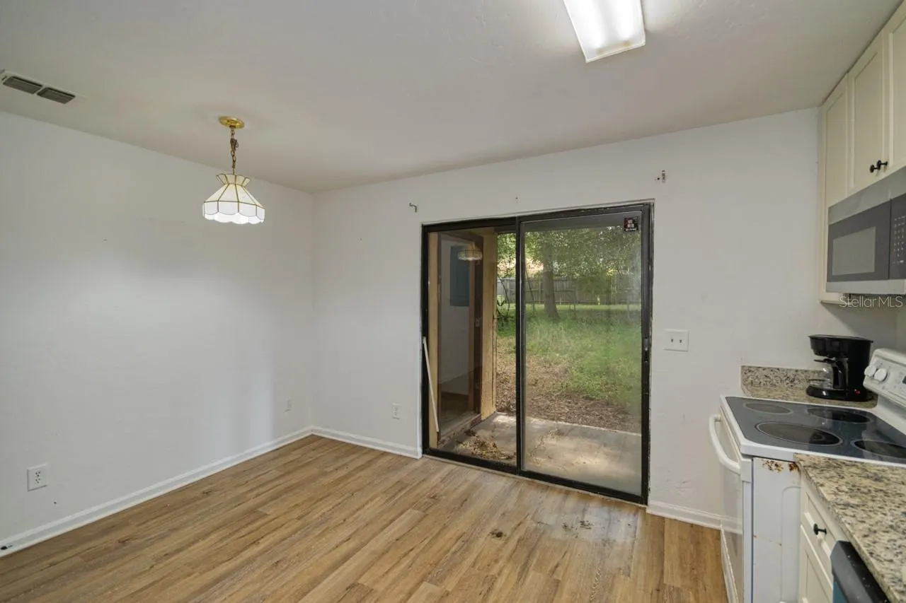 3811 STEWART WAY