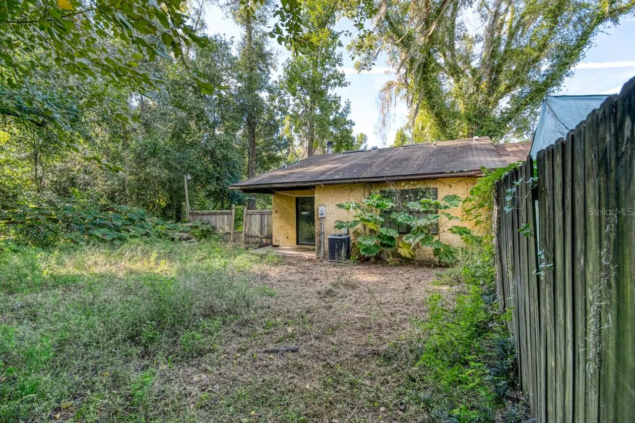 3811 STEWART WAY