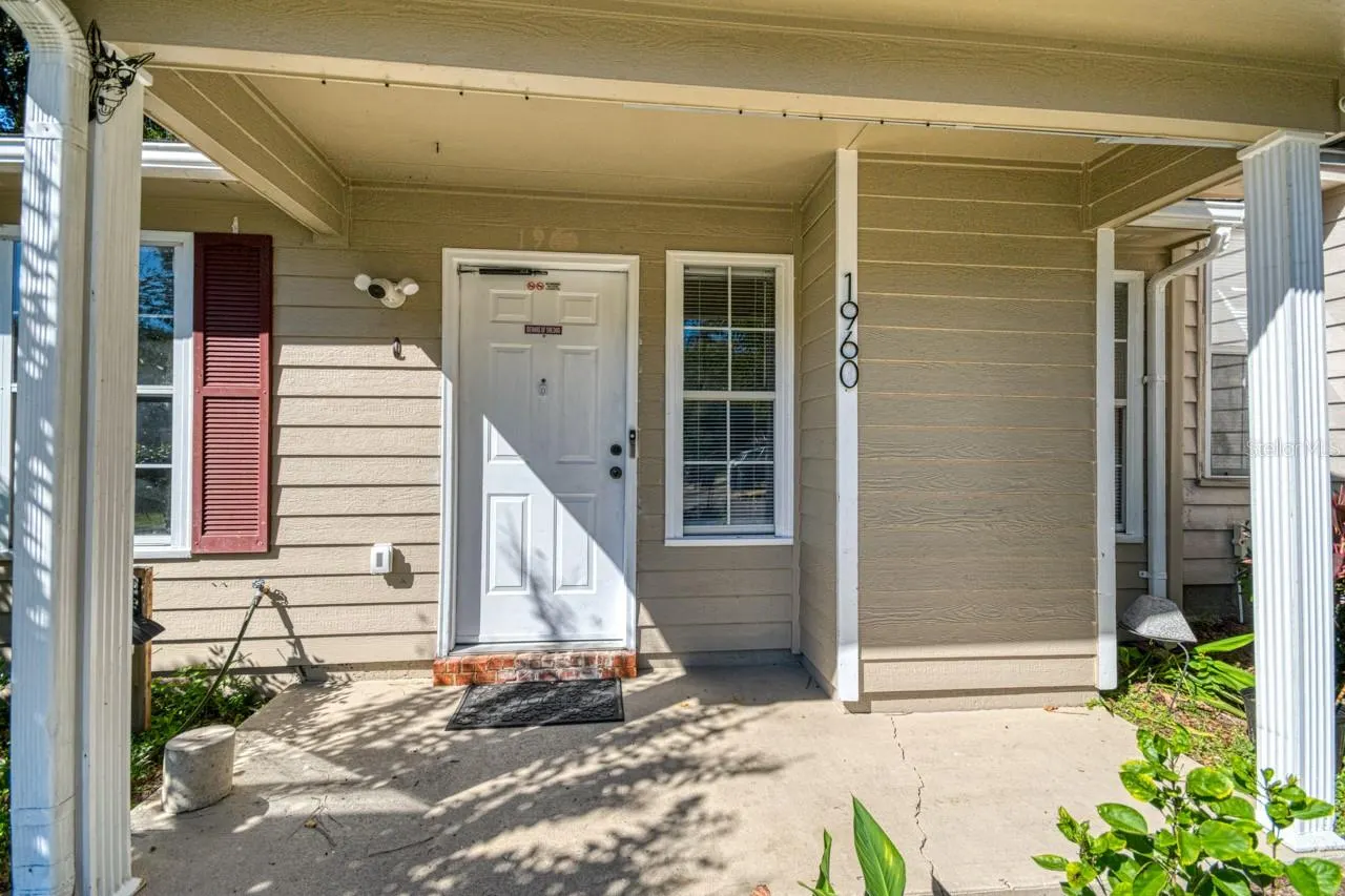 1960 CARP LN