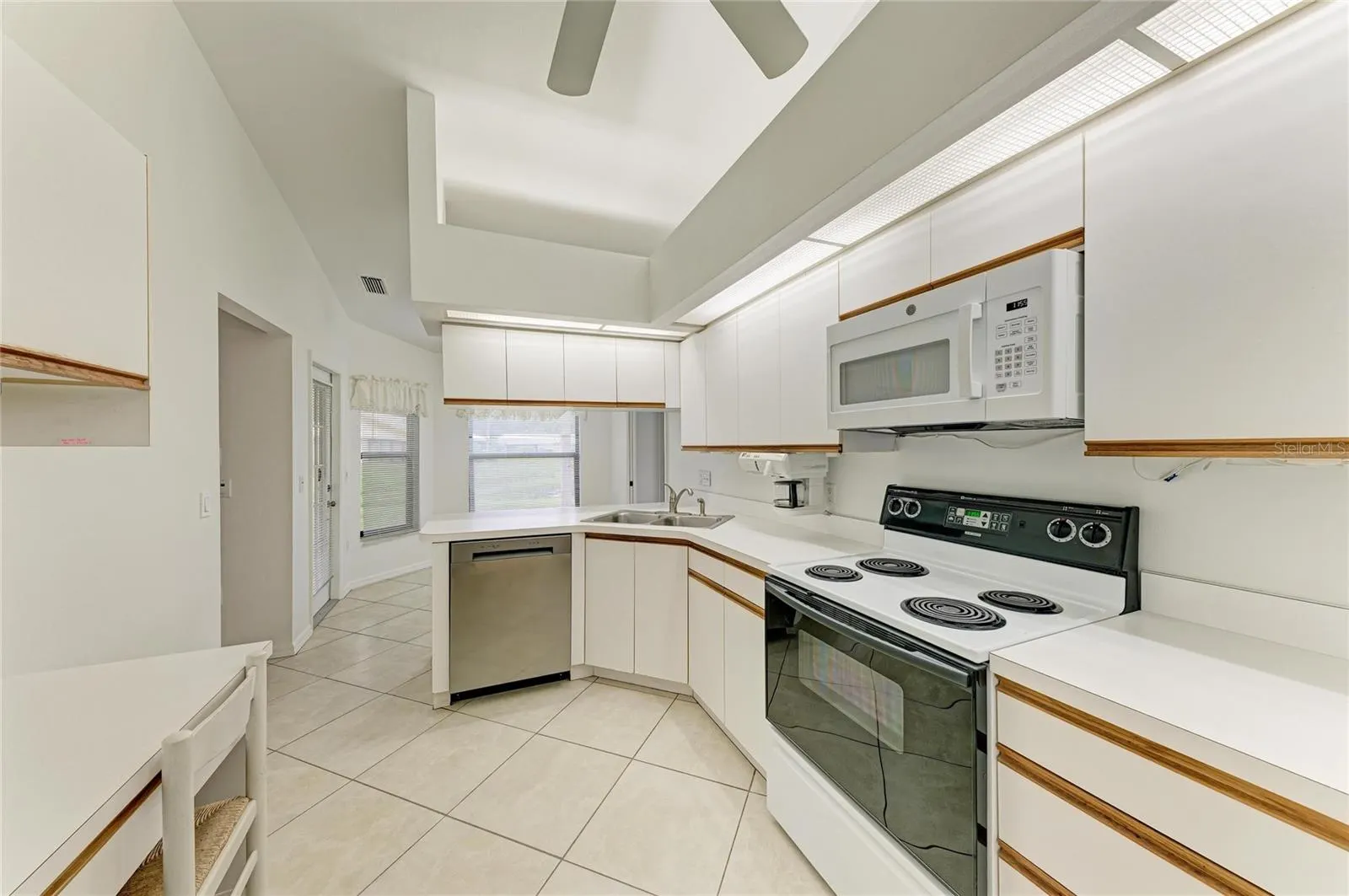 101 SOUTHAMPTON PL N #248 #248