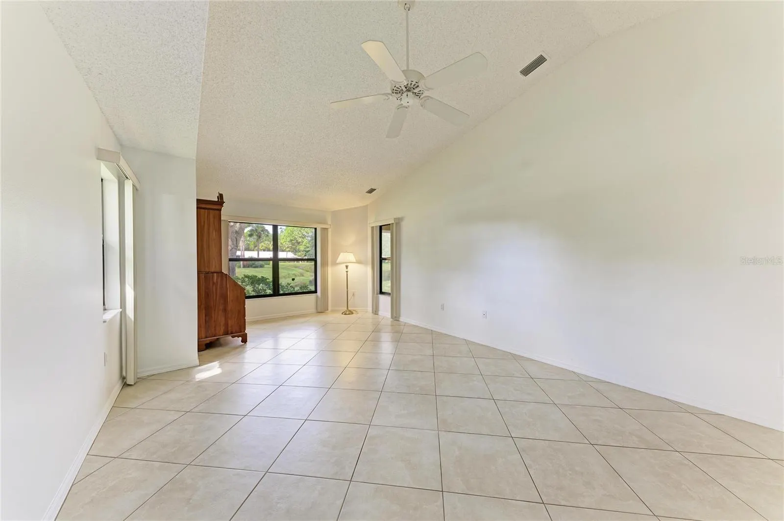 101 SOUTHAMPTON PL N #248 #248