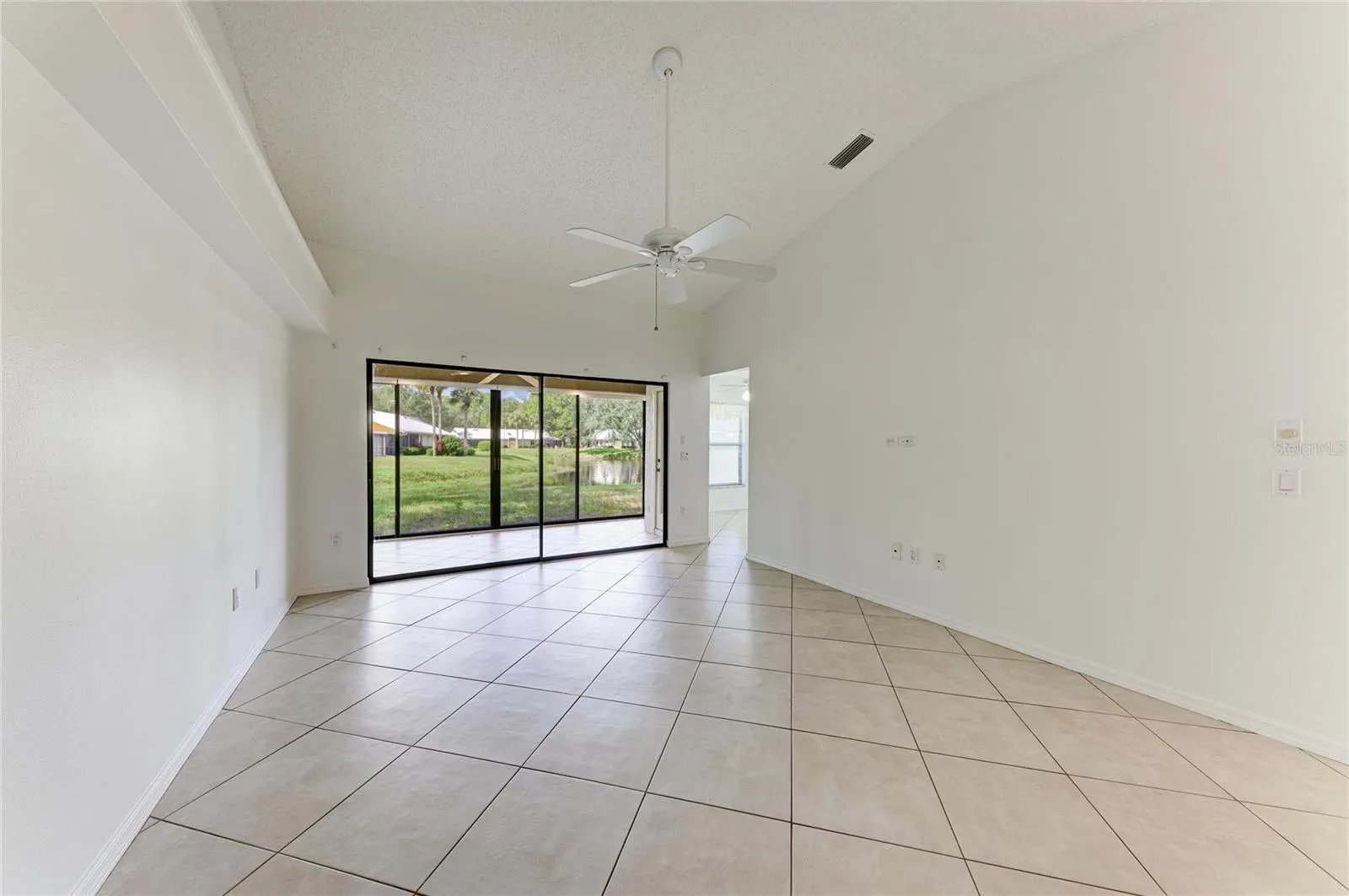 101 SOUTHAMPTON PL N #248 #248
