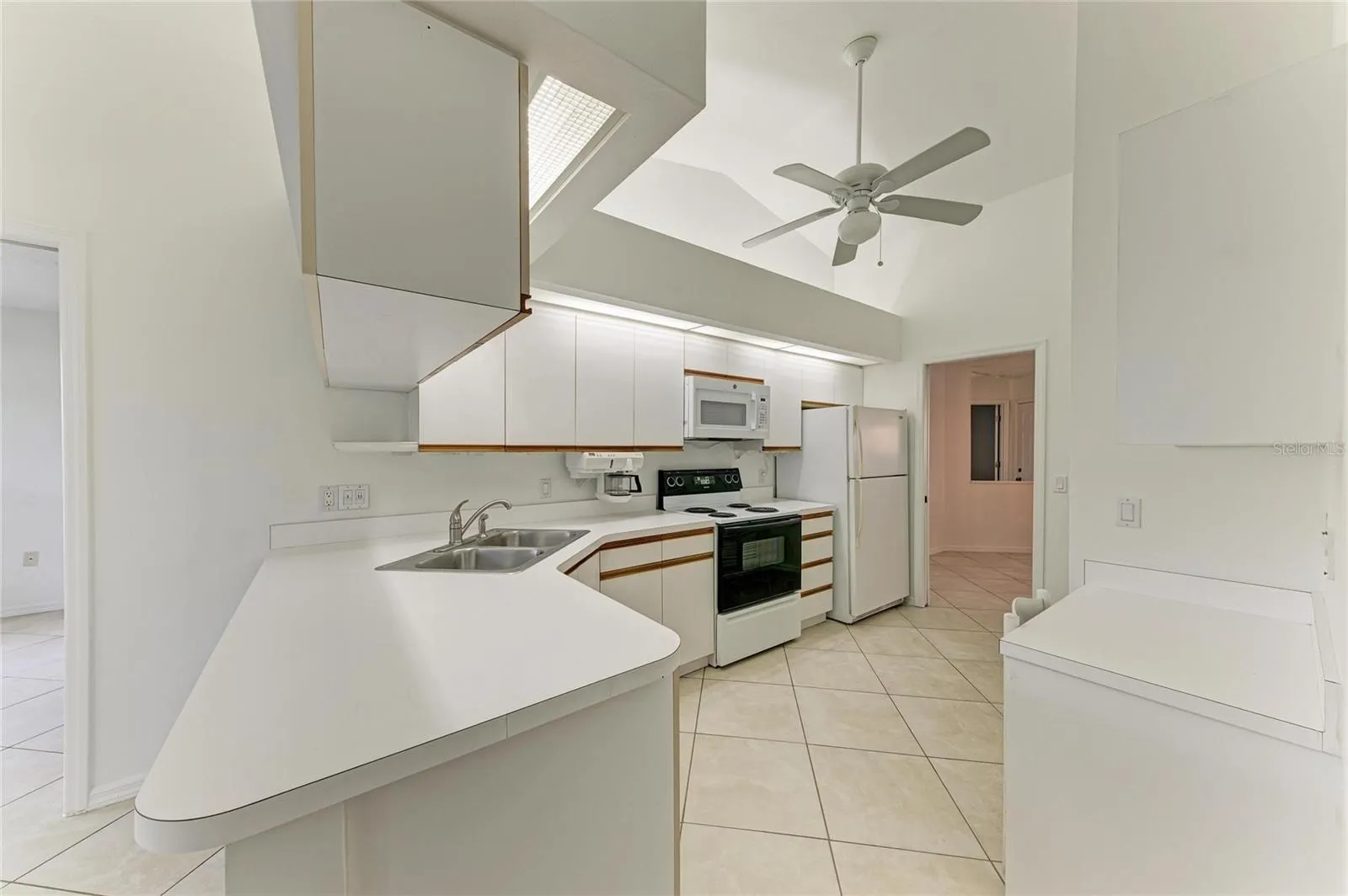 101 SOUTHAMPTON PL N #248 #248