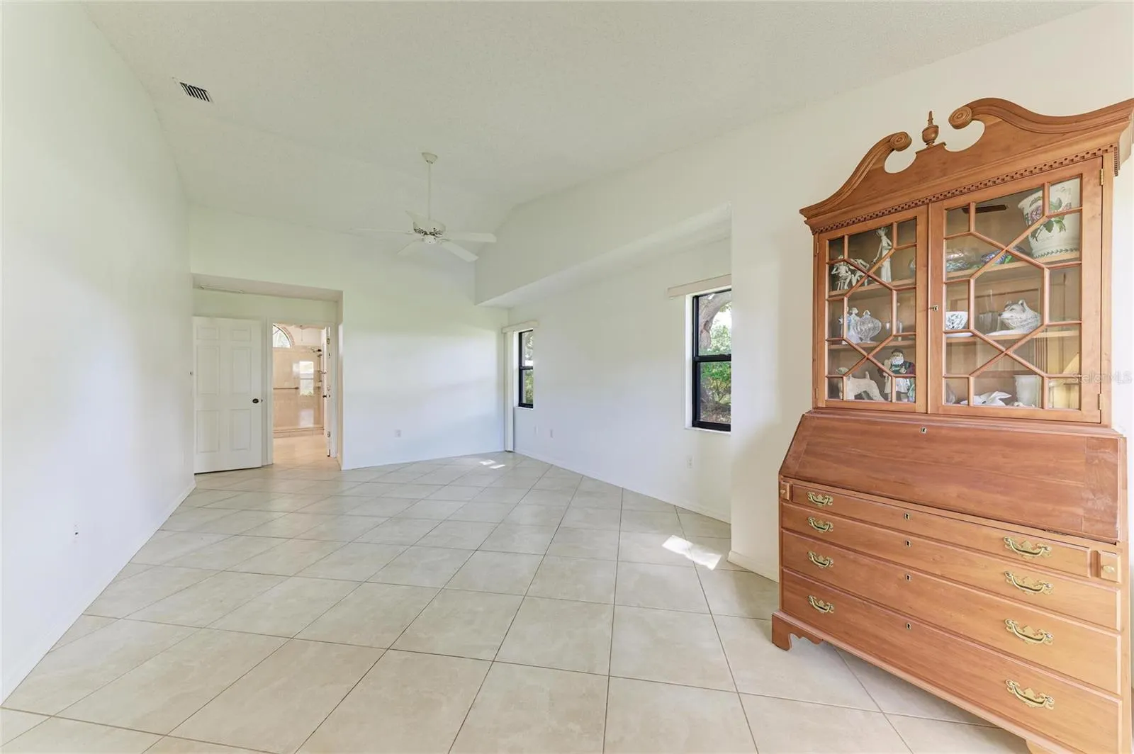 101 SOUTHAMPTON PL N #248 #248