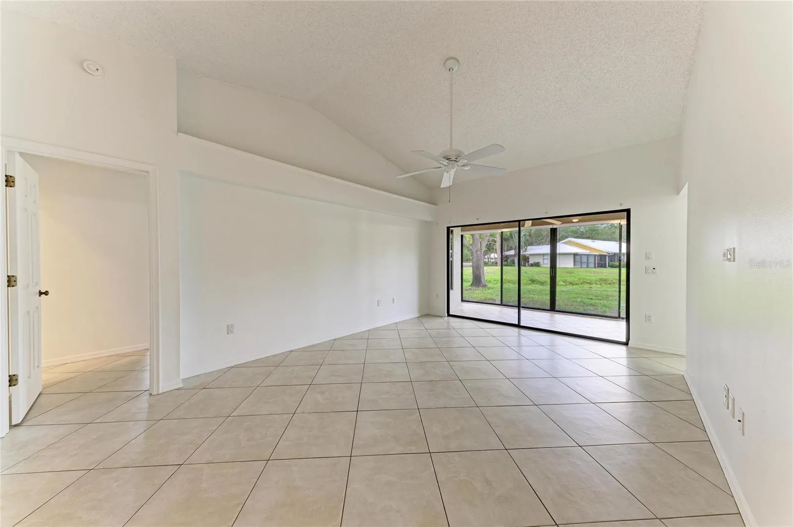 101 SOUTHAMPTON PL N #248 #248