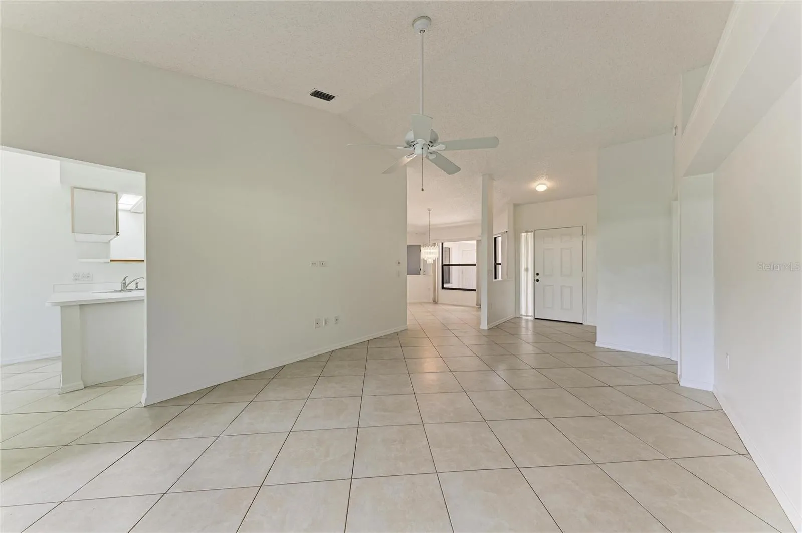 101 SOUTHAMPTON PL N #248 #248