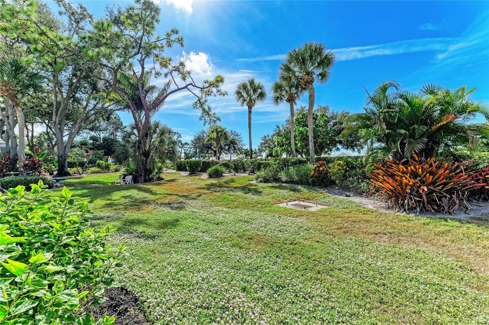 729 BRIGHTSIDE CRESCENT DR #33 #33