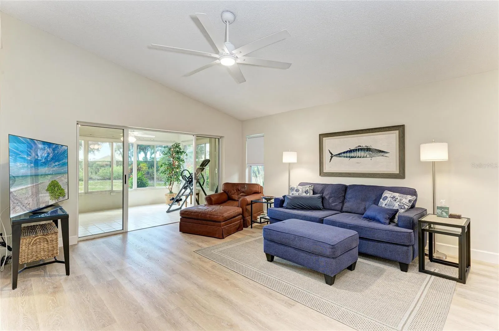 729 BRIGHTSIDE CRESCENT DR #33 #33