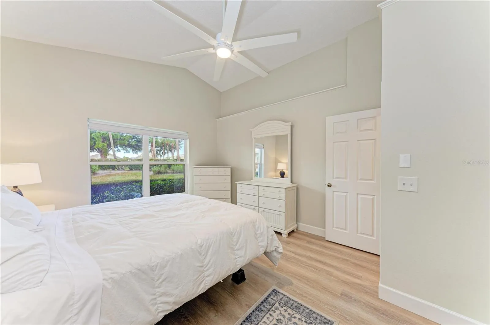 729 BRIGHTSIDE CRESCENT DR #33 #33