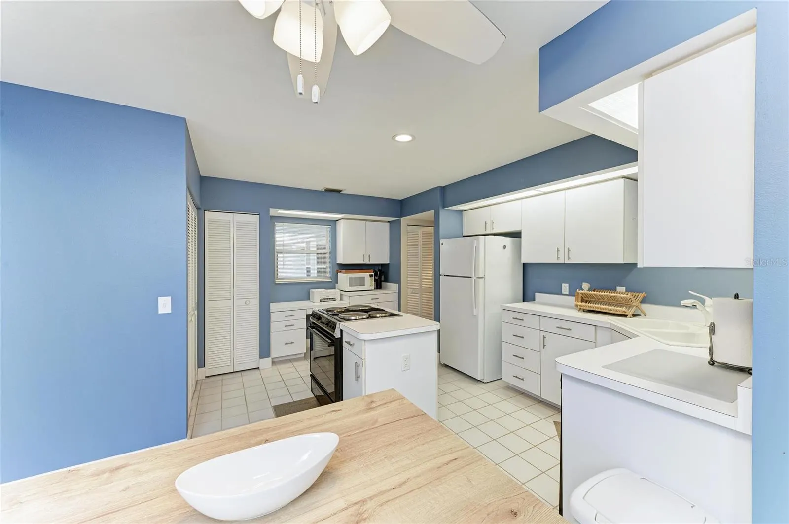 729 BRIGHTSIDE CRESCENT DR #33 #33