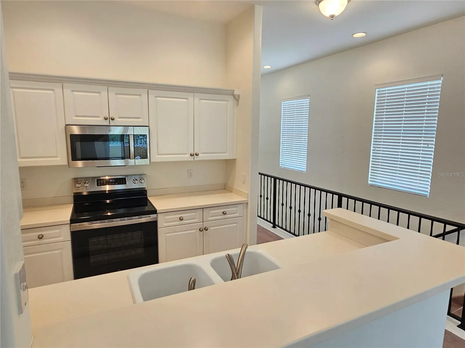 110 TRIANO CIR #110 #110