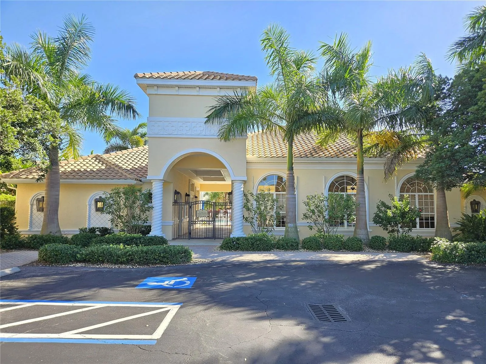 110 TRIANO CIR #110 #110