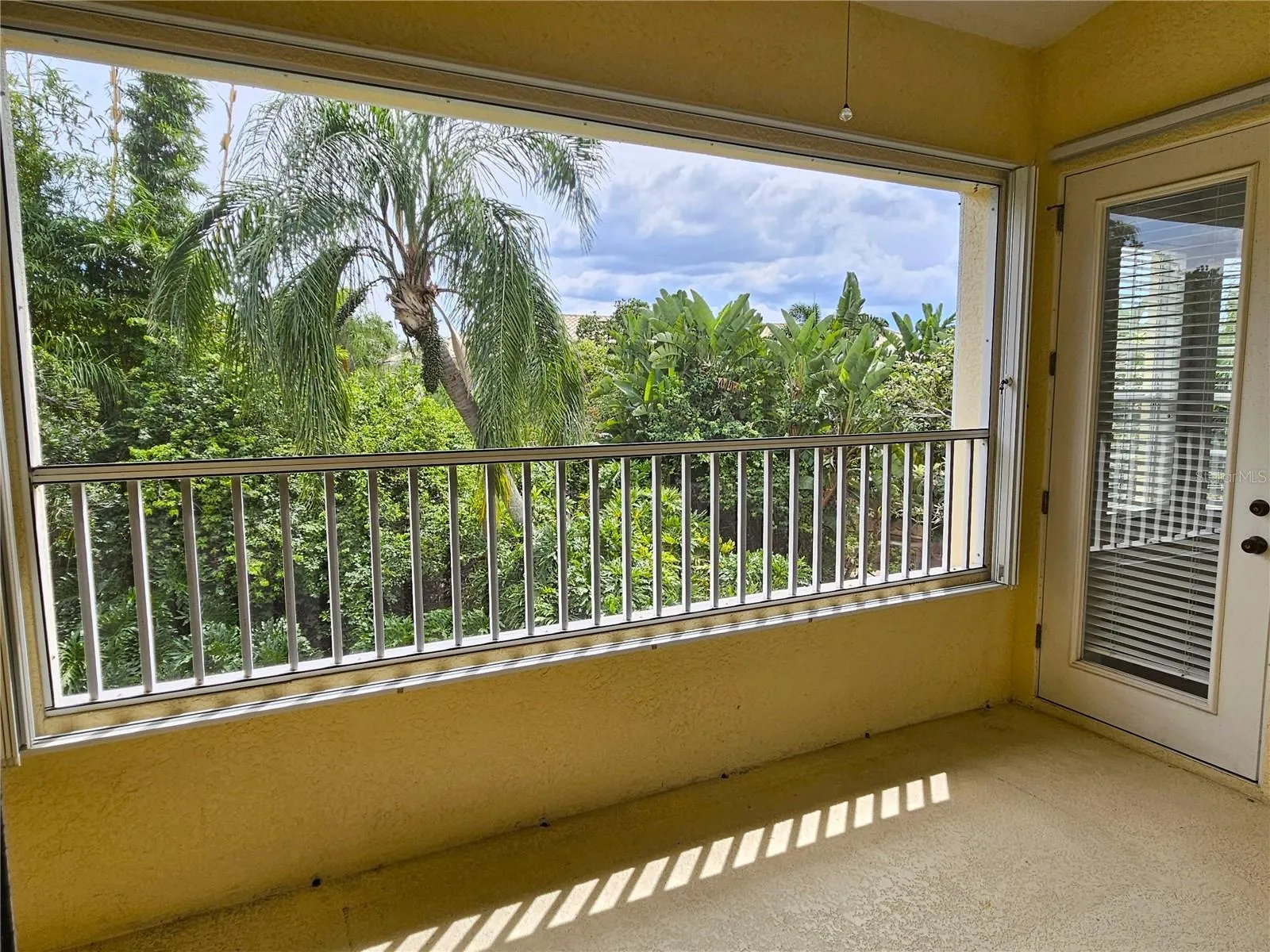 110 TRIANO CIR #110 #110