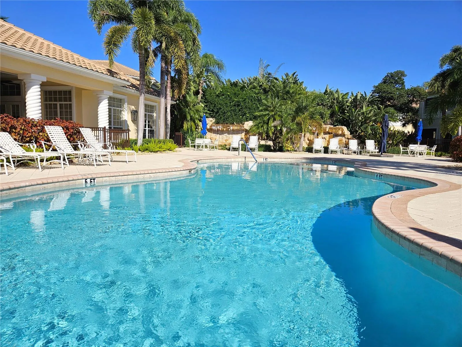 110 TRIANO CIR #110 #110