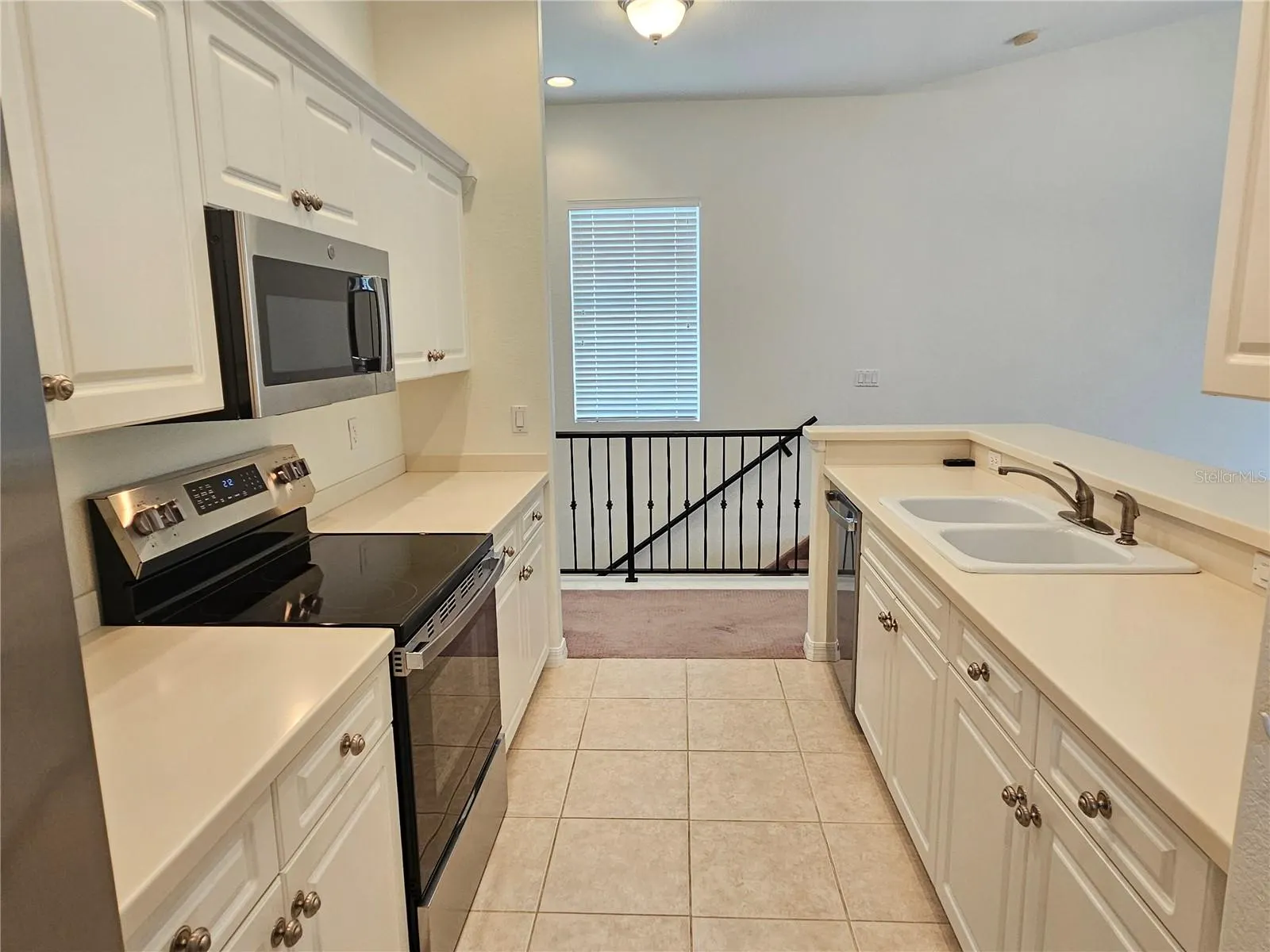 110 TRIANO CIR #110 #110