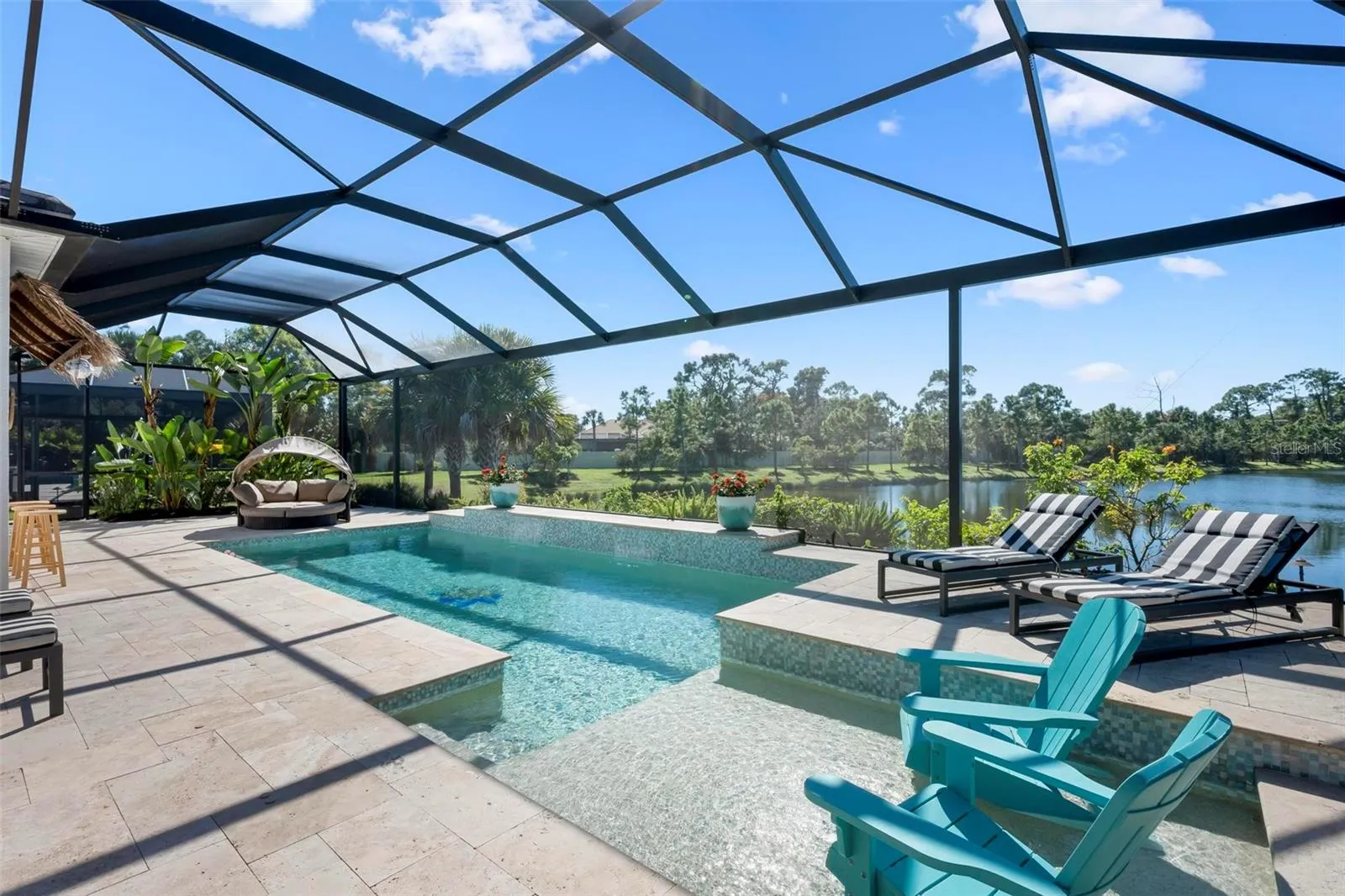 104 N CAYMAN ISLES BLVD