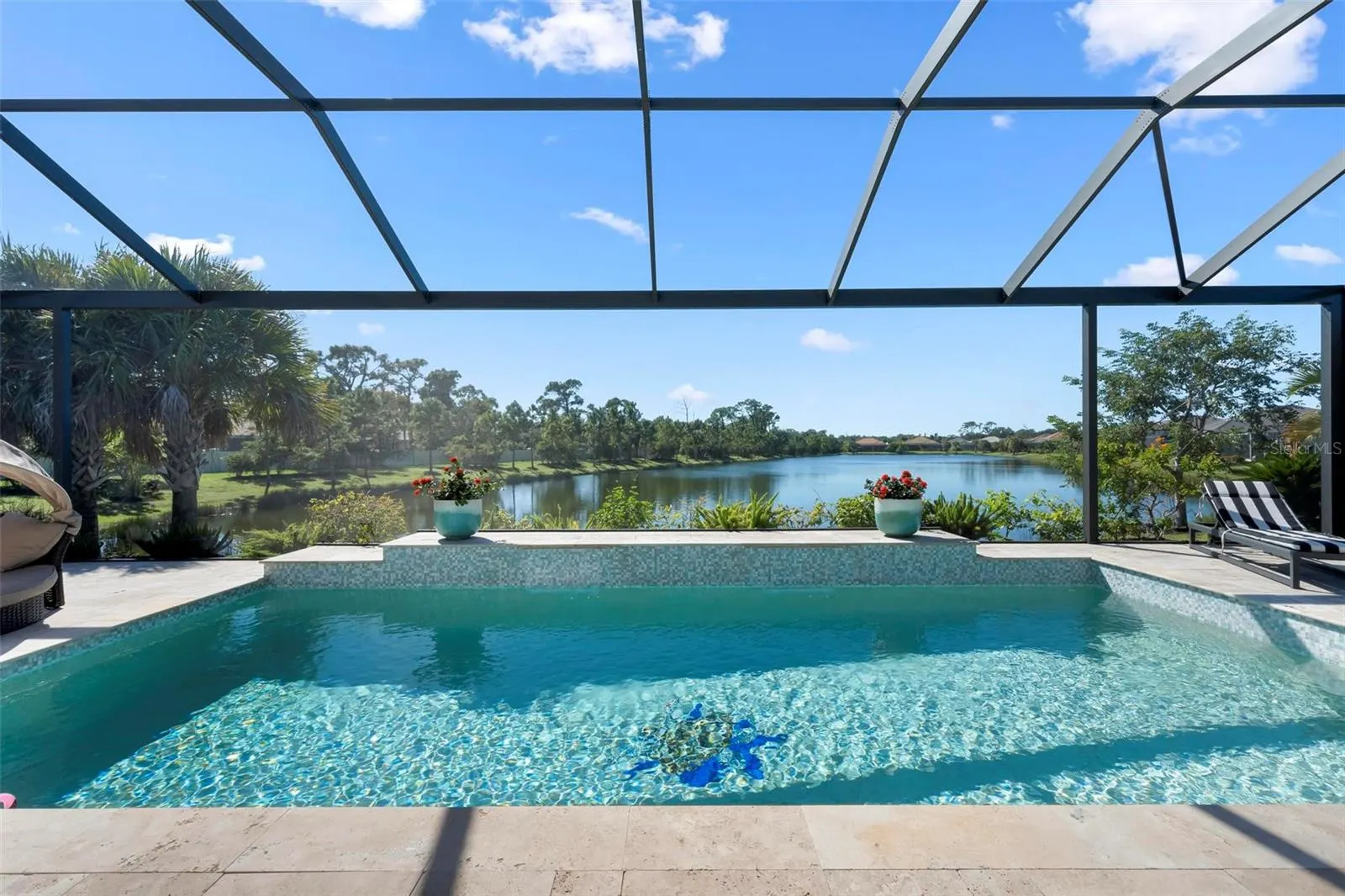 104 N CAYMAN ISLES BLVD