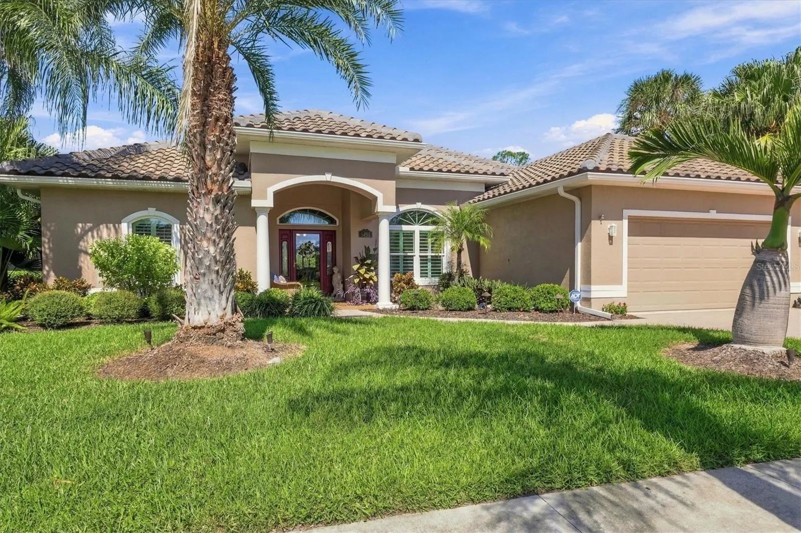 5496 WHITE IBIS DR