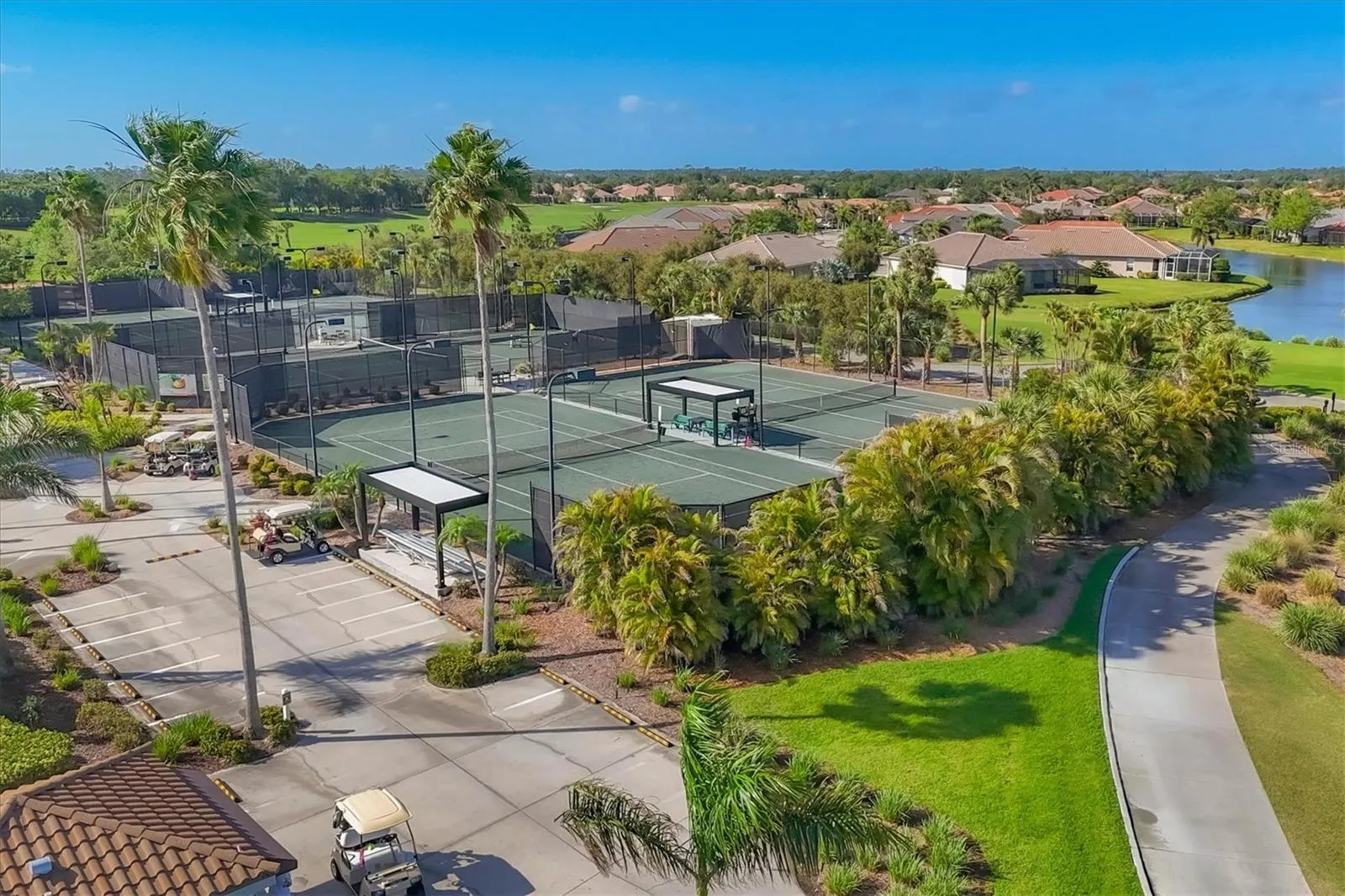 5496 WHITE IBIS DR